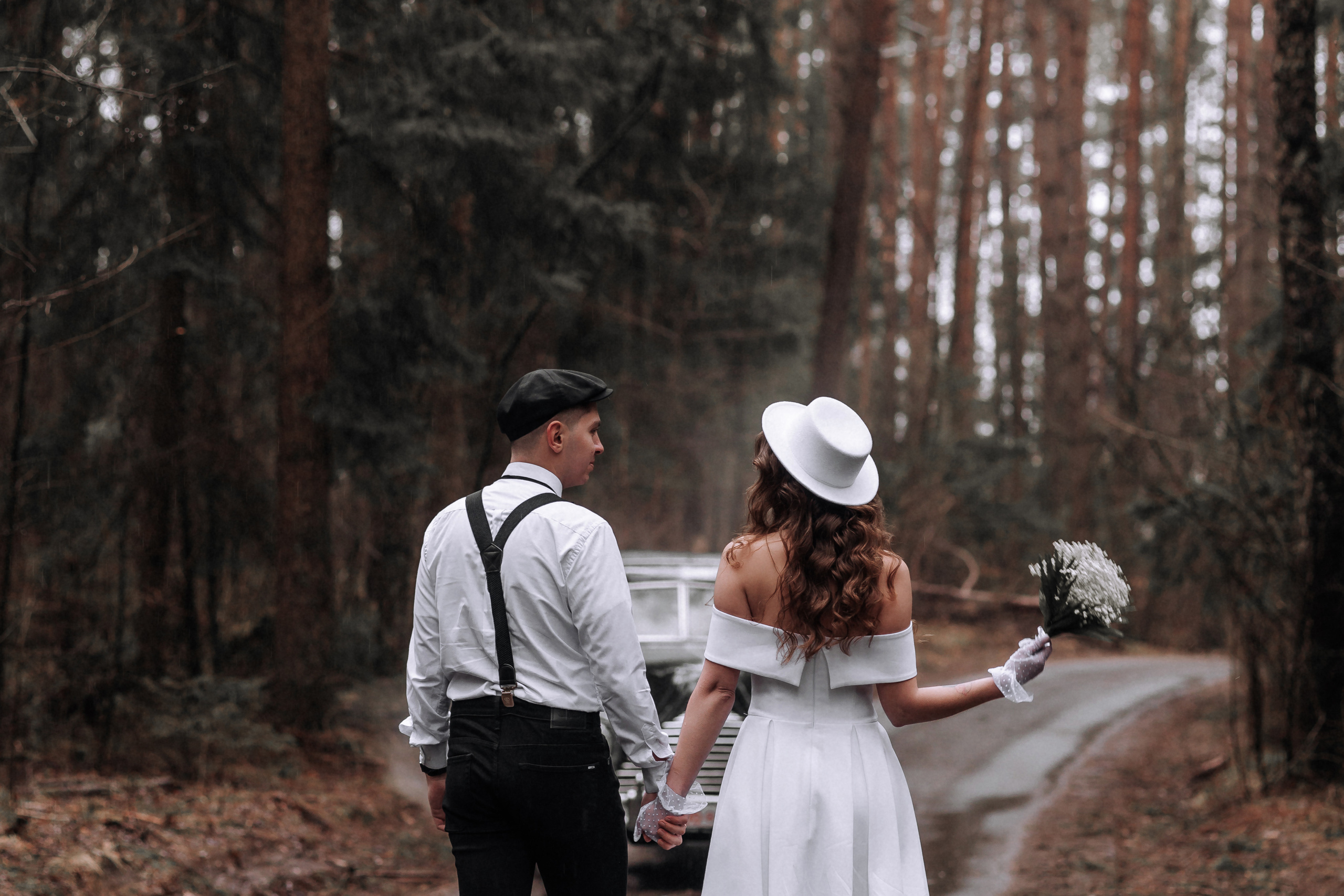 Двое под дождем. Свадебный фотограф Минск РБ