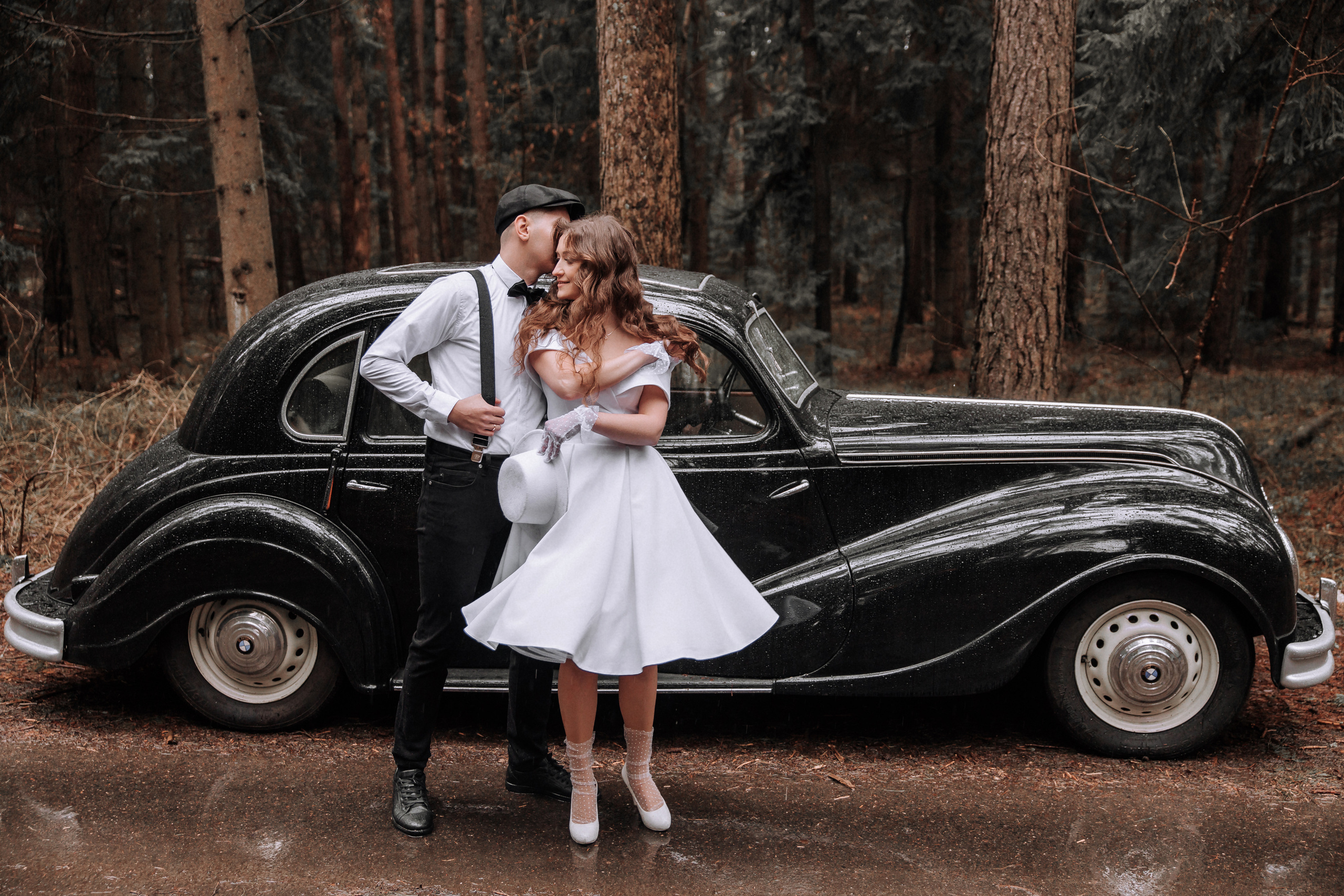 Двое под дождем. Свадебный фотограф Минск РБ