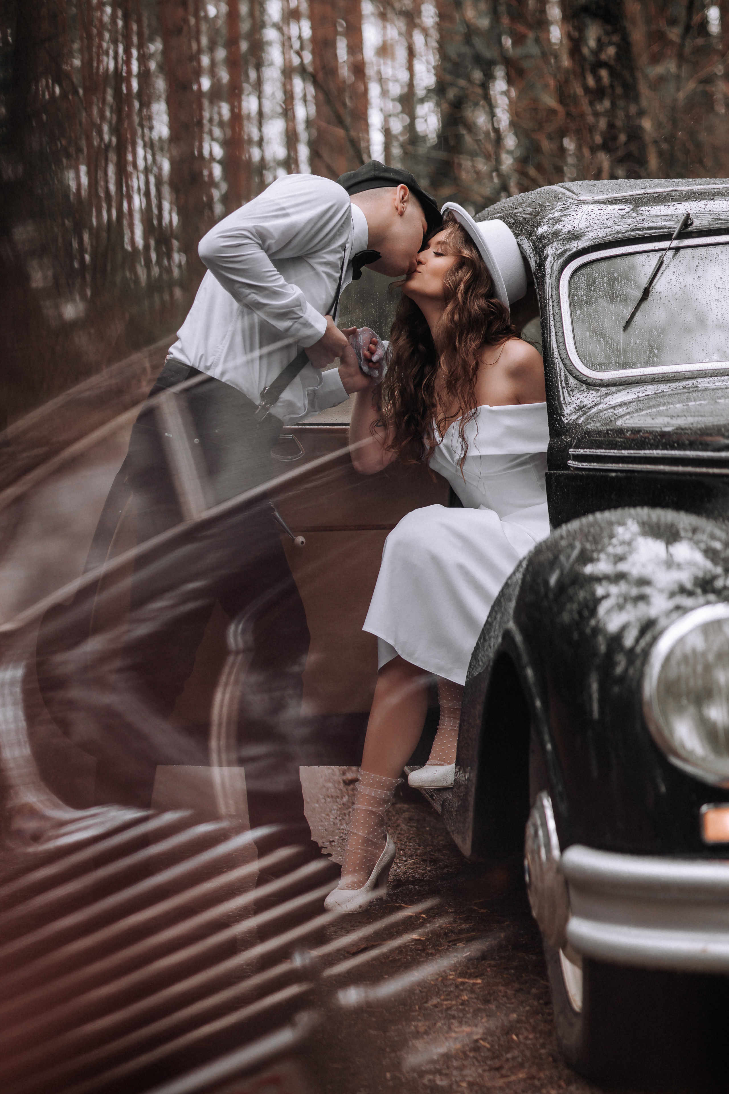 Двое под дождем. Свадебный фотограф Минск РБ