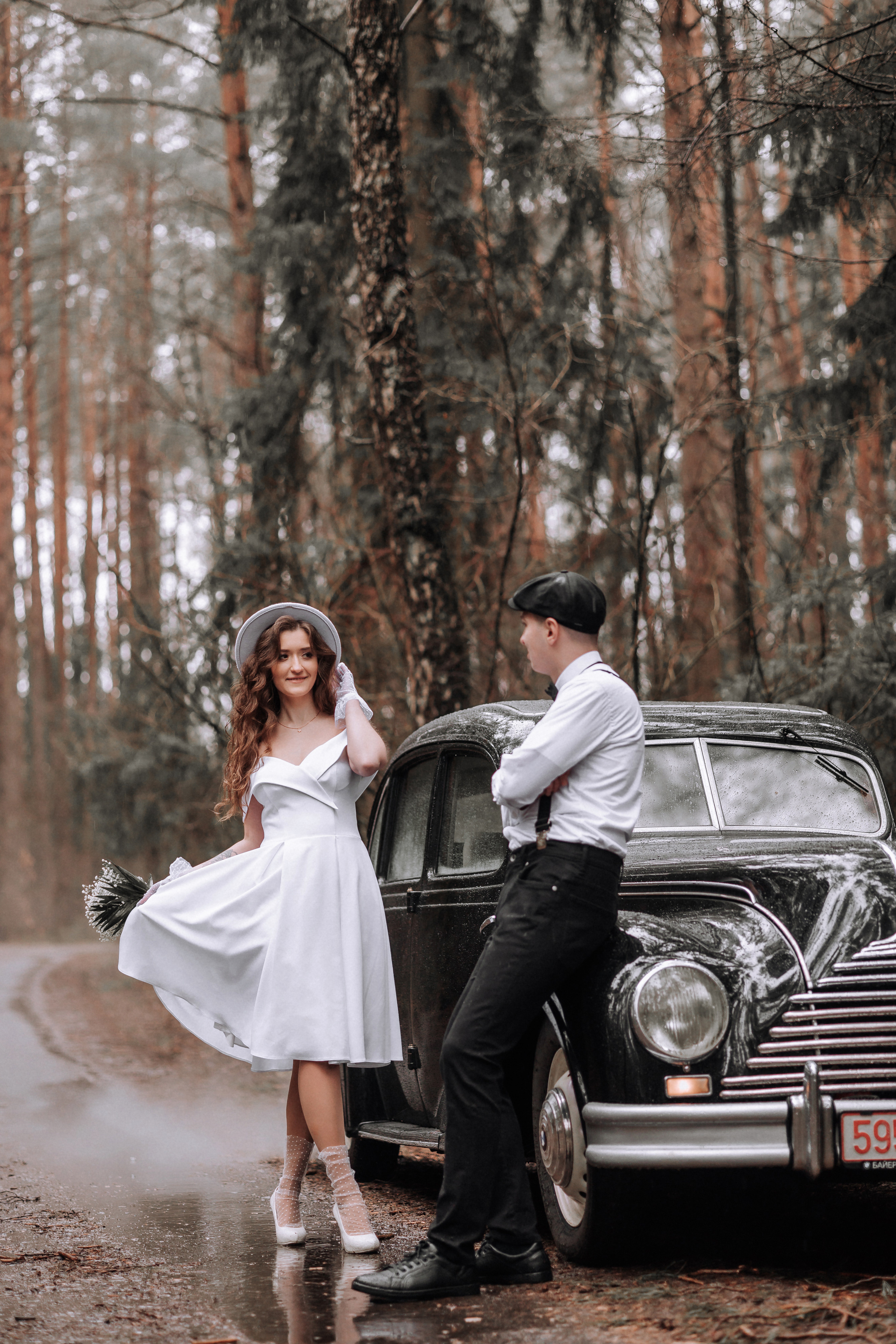 Двое под дождем. Свадебный фотограф Минск РБ