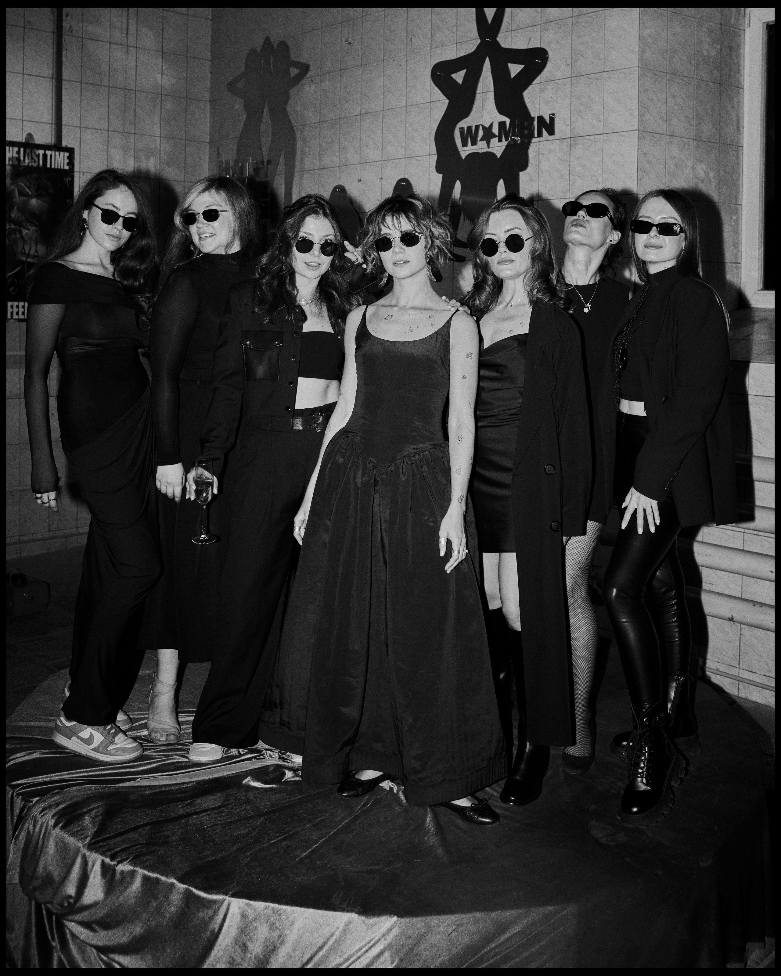 BIRTHDAY PARTY. ANNA — PHOTOGRAPHER