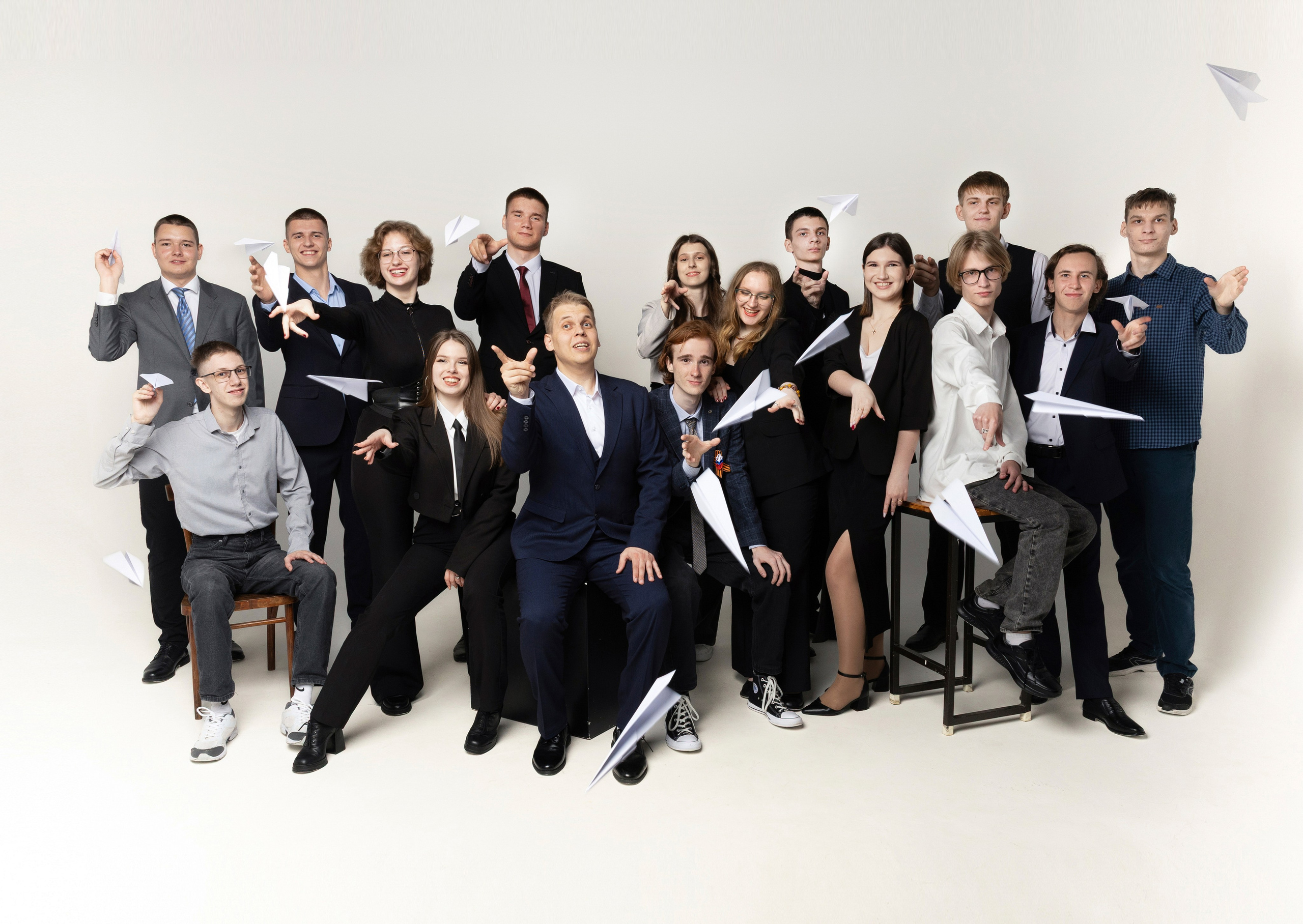 Примеры фотографий. Станция Альбомная — современные выпускные альбомы