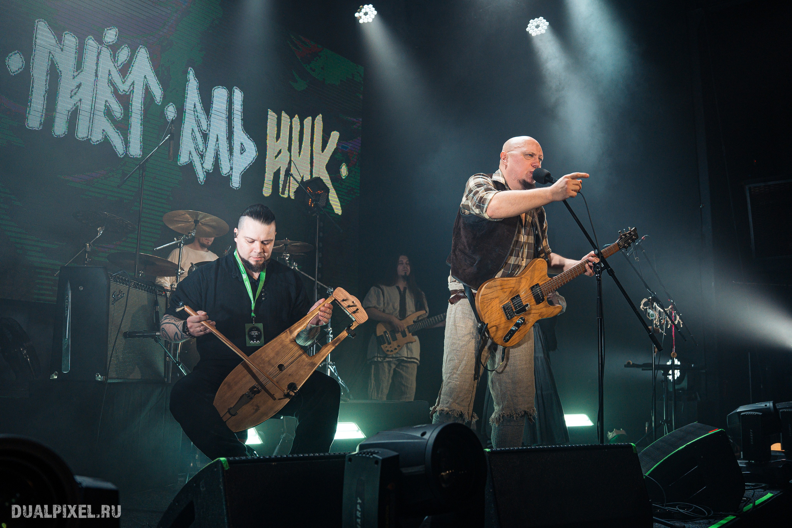 Тролль гнёт ель. Магия музыки в кадре: Концертная Фотография