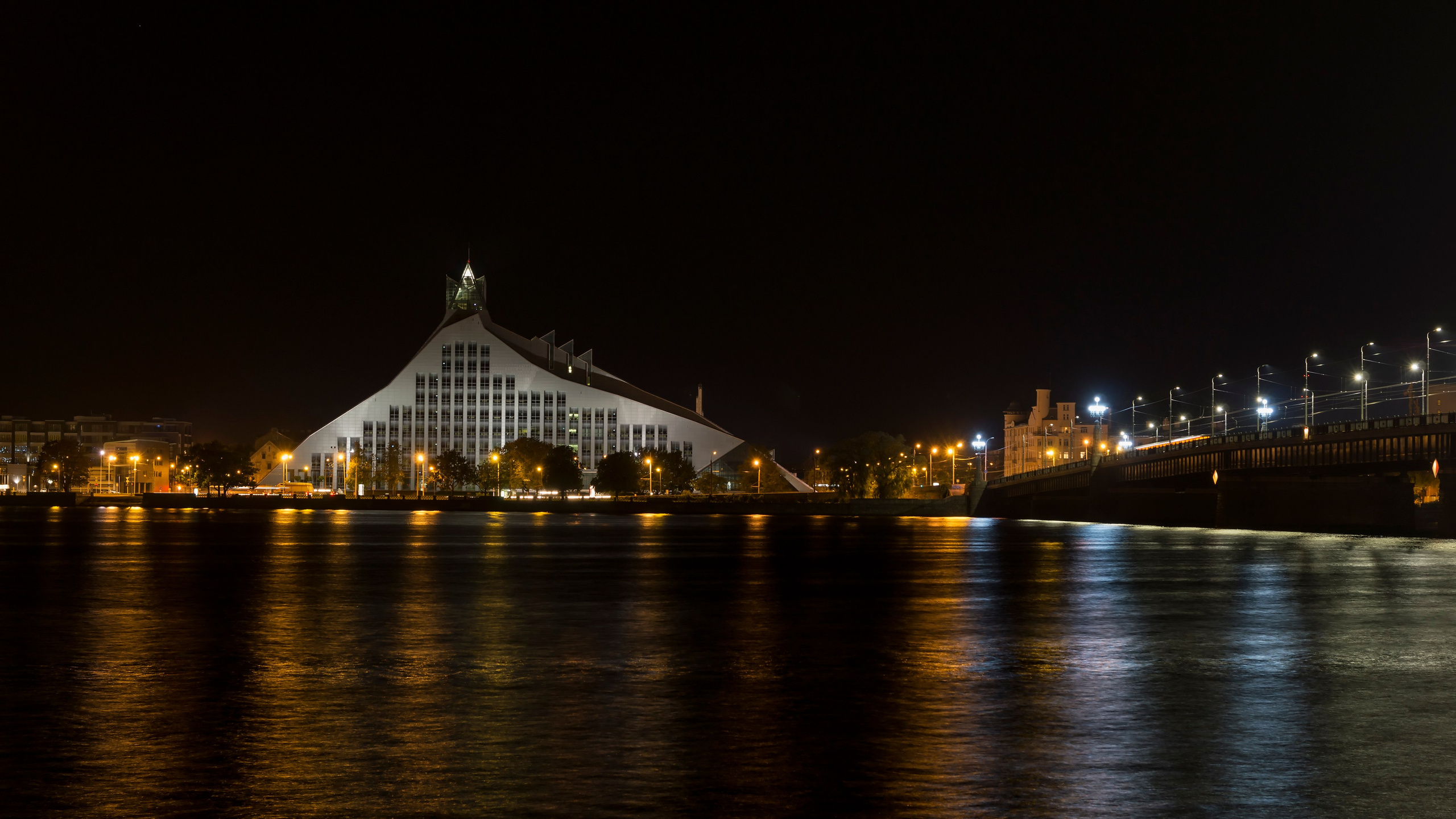 Рига. Фотограф-путешественник Самойлов Максим «Sly Fox»