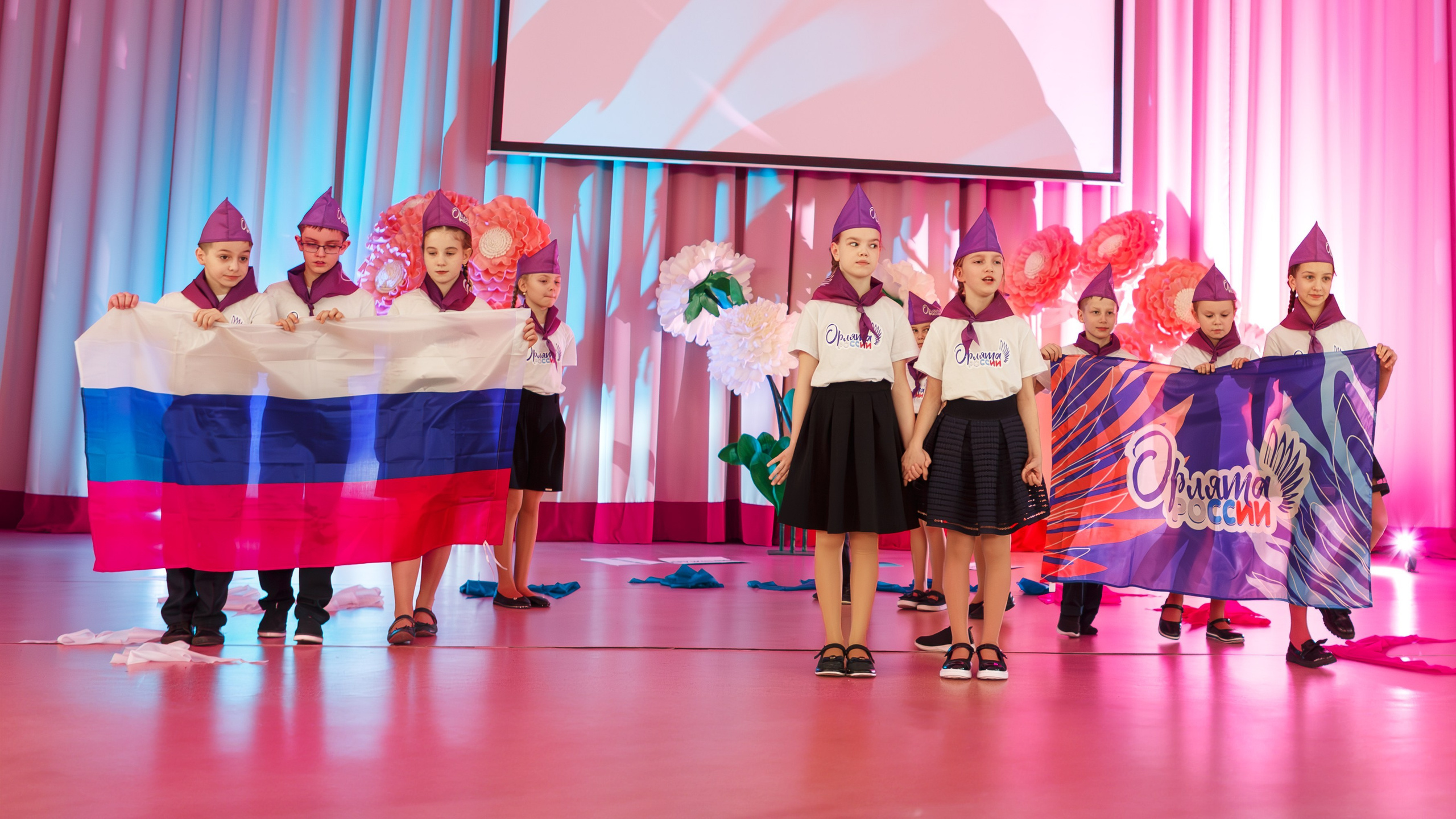 Движение Орлята России г. Подольск. Выпускные альбомы и школьный фотограф в Подольске, Троицке, Щербинке, Москве и Московской области