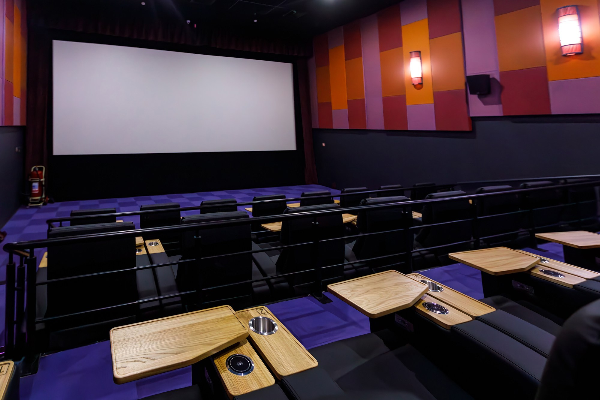 Фотограф недвижимости. Профессиональный фотограф в Сочи Виктория Джой. Обучение