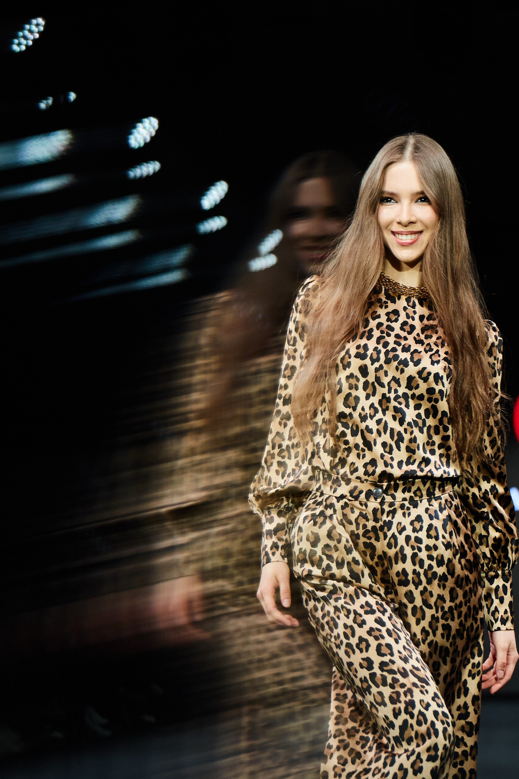 Sochi Fashion Week май 2026. Профессиональный фотограф в Сочи Виктория Джой. Обучение