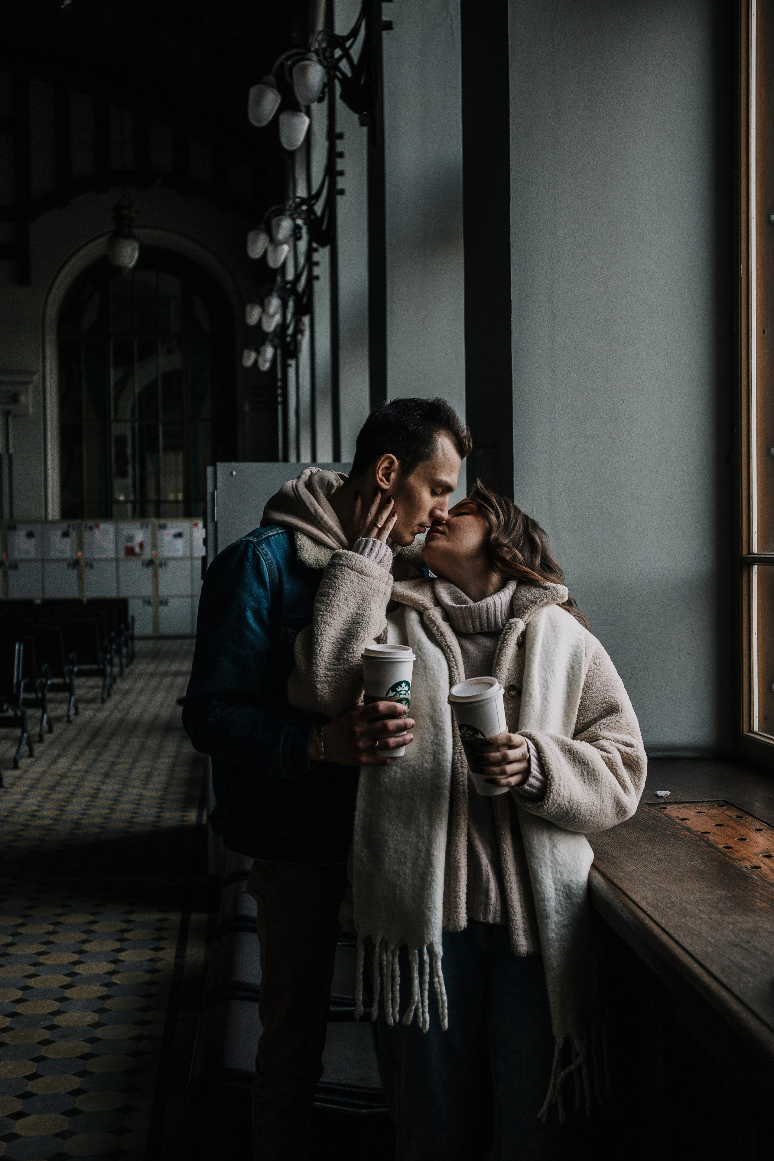 Даша & Рома. Витебский вокзал. Свадебный и семейный фотограф Пушкин Царское Село СПБ Питер Санкт-Петербург и Рязань Ольга Козлова