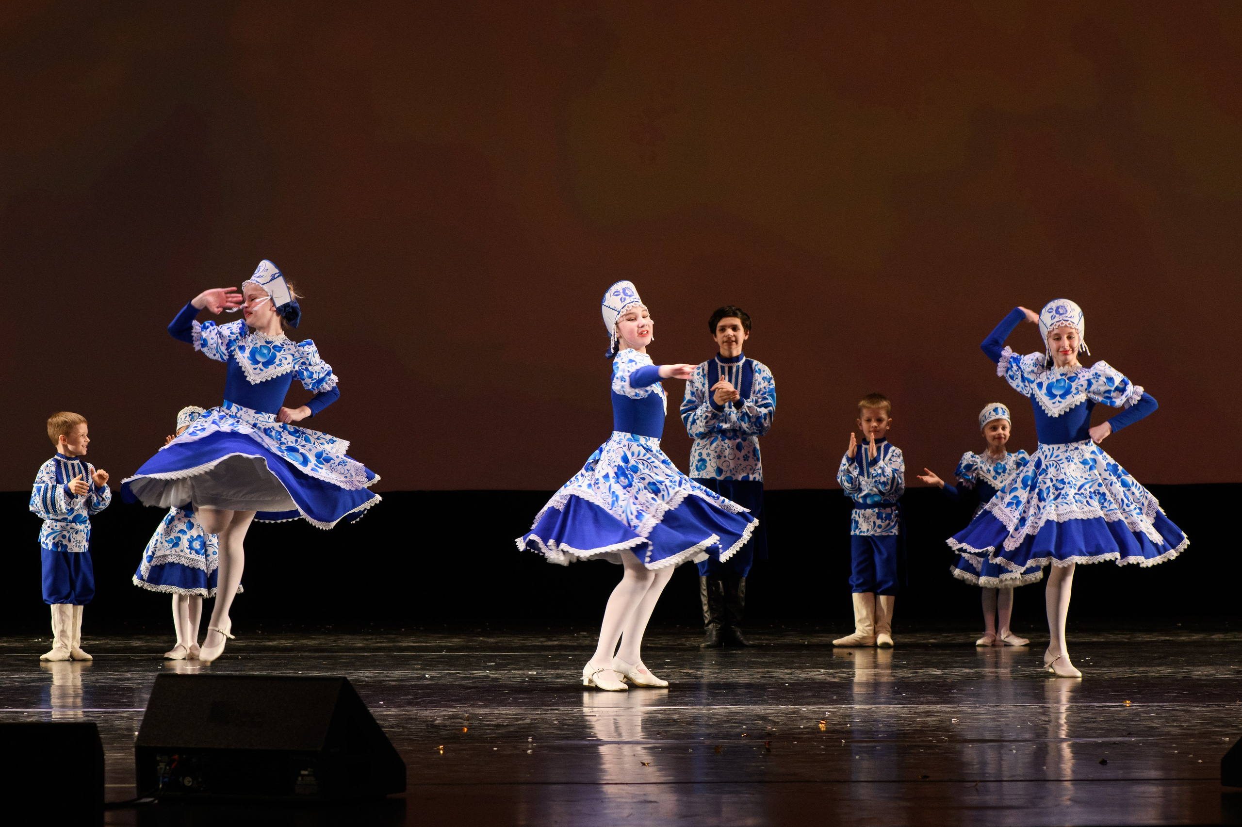 23 апреля, часть 2, БКЗ Октябрьский, г. Санкт-Петербург. Золотое яблочко