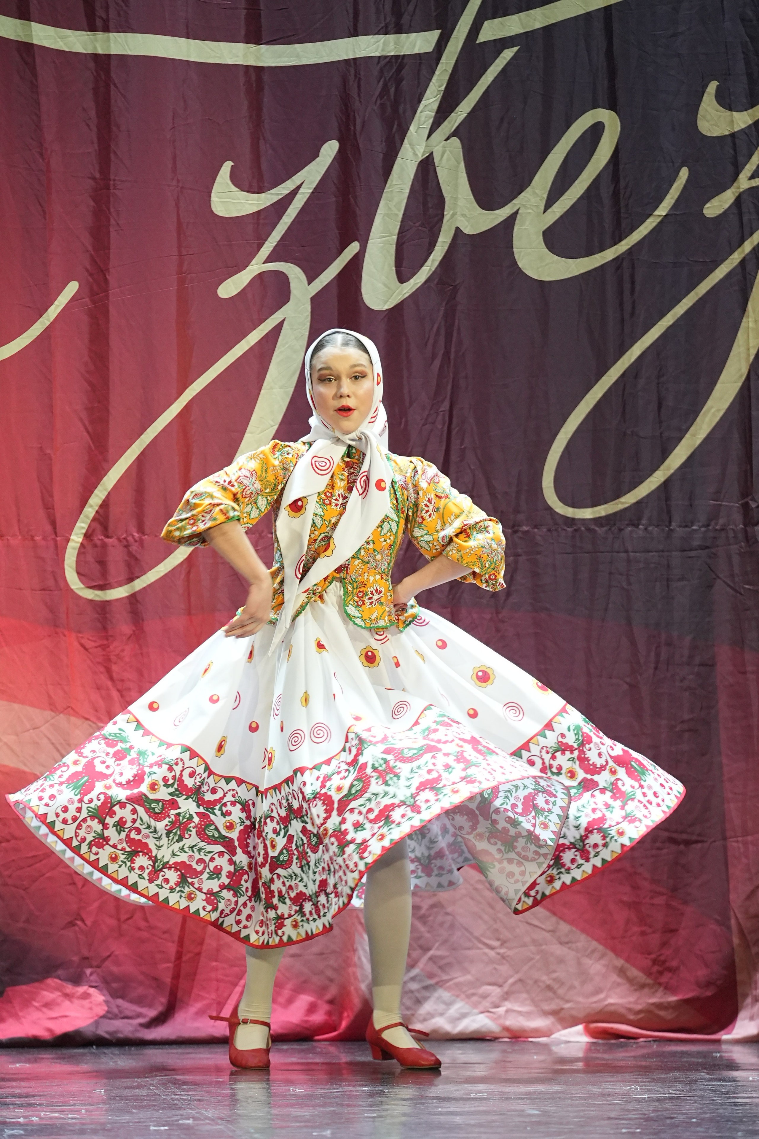 8 февраля, блок 1, г. Кострома. Золотое яблочко