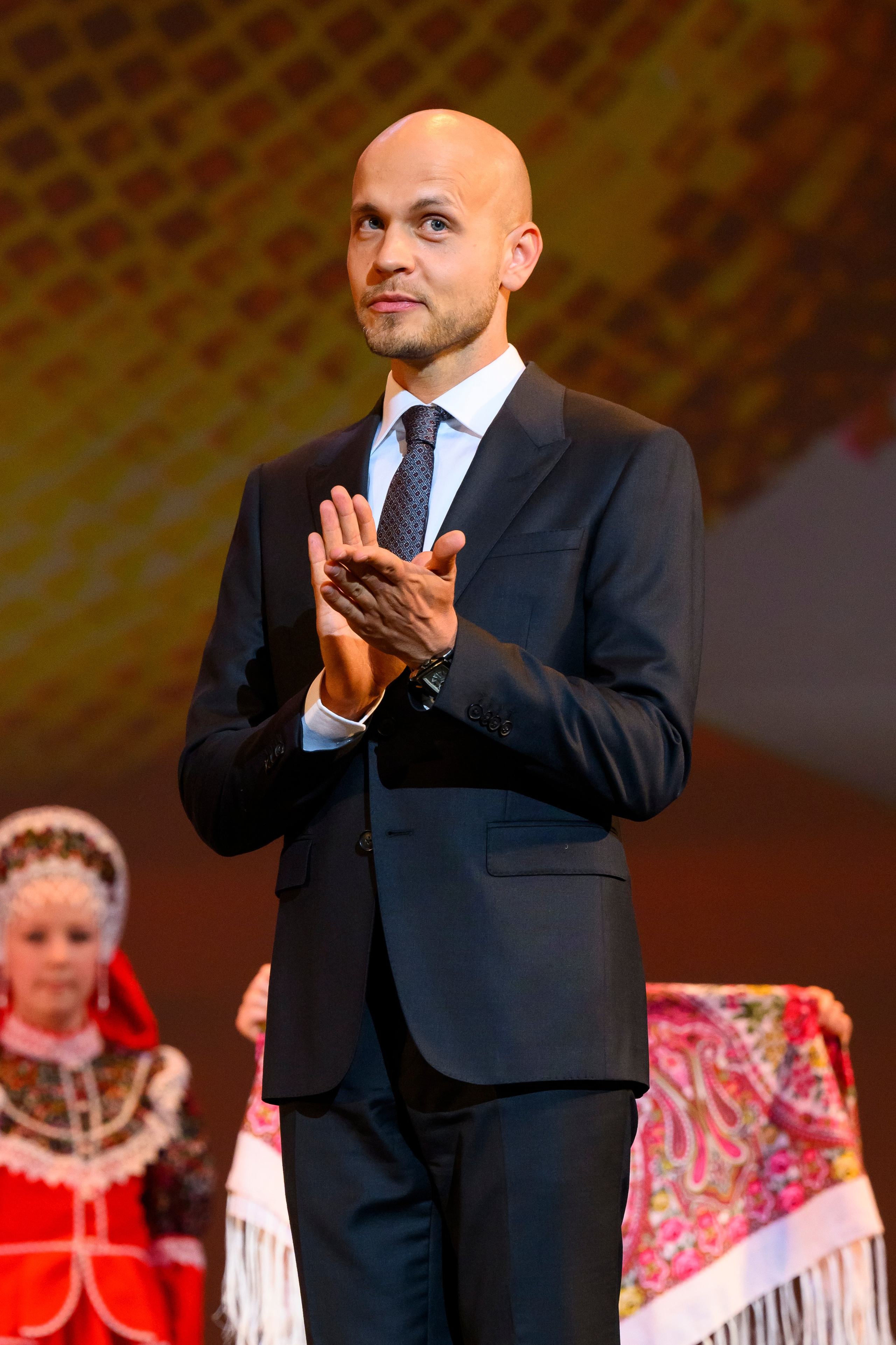 23 апреля, часть 2, БКЗ Октябрьский, г. Санкт-Петербург. Золотое яблочко