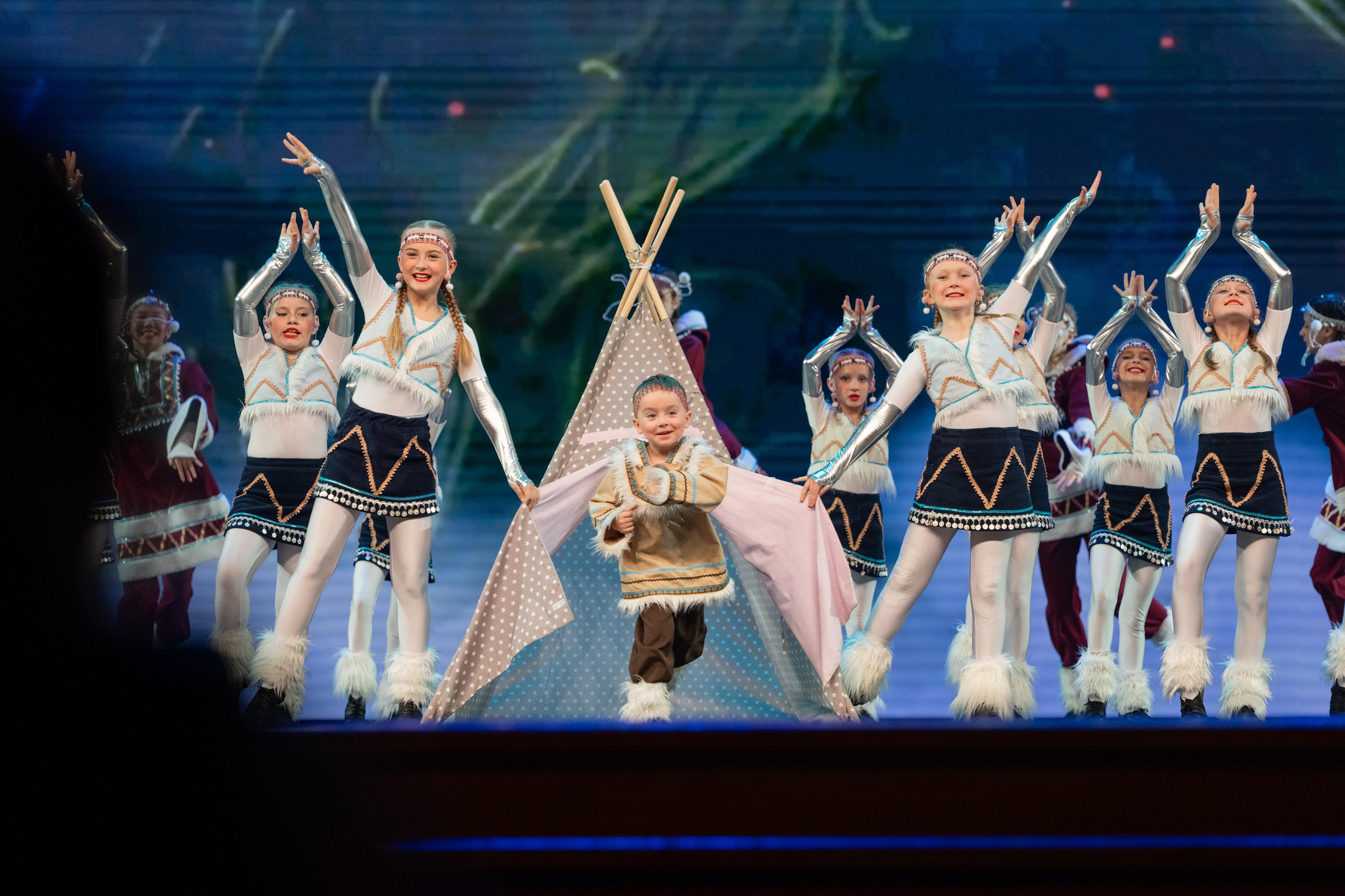 16 мая, г. Москва, Кремль, Концерт. Золотое яблочко