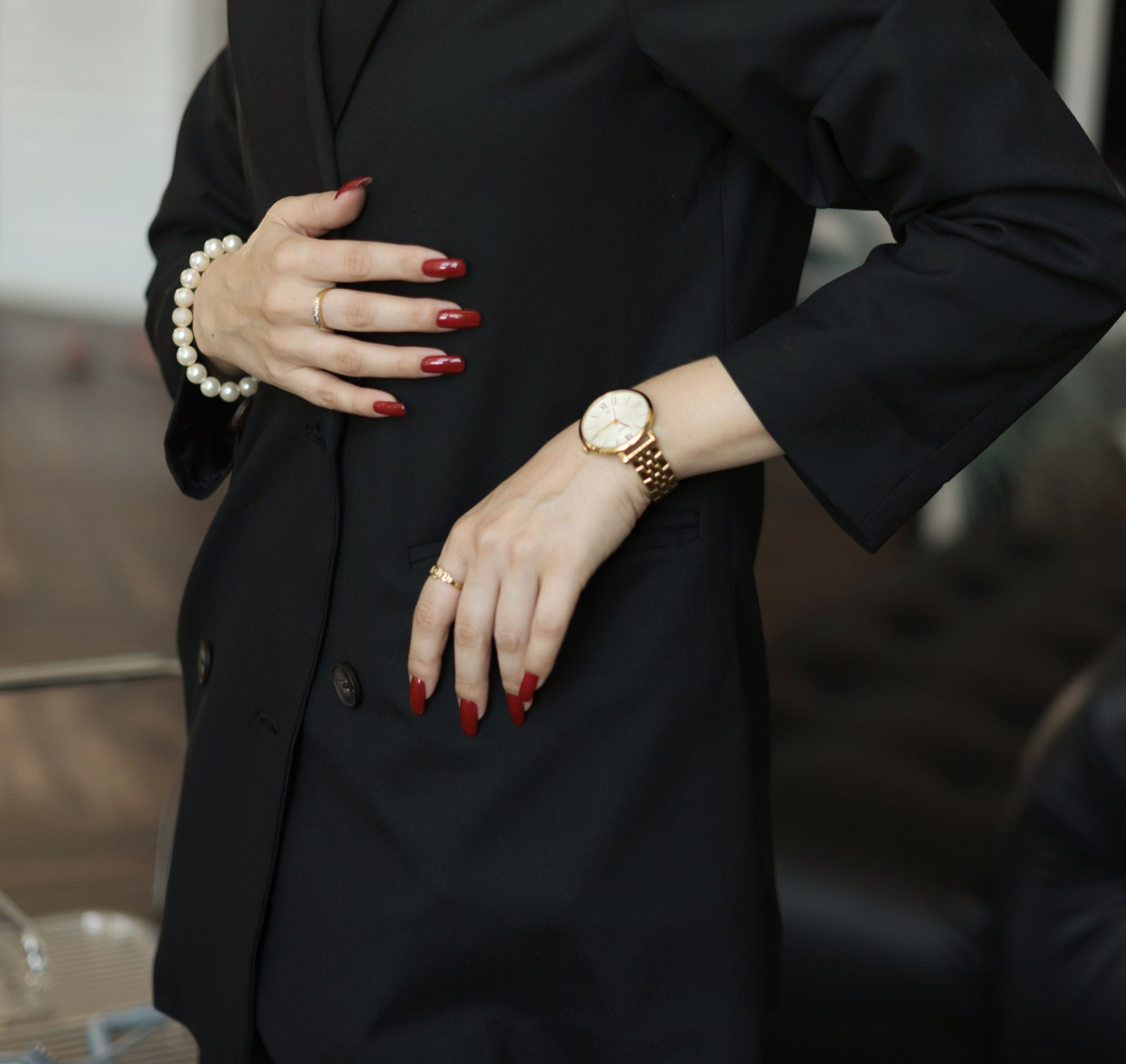 Наполнение сайтов, личных страниц. Съёмка для мастеров маникюра, психологов, консультантов. 