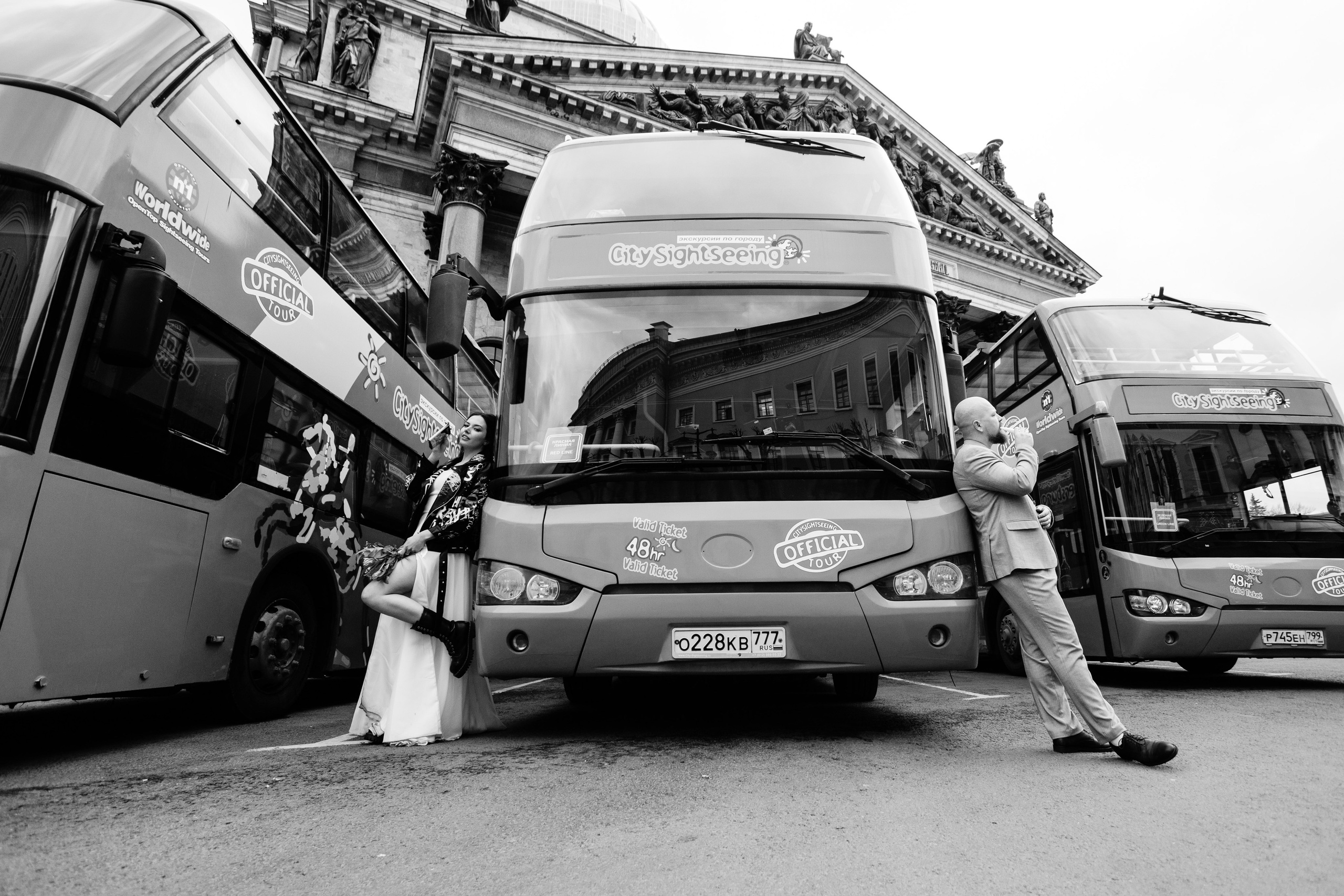 Два образа на этих снимках. Свадебный фотограф СПБ