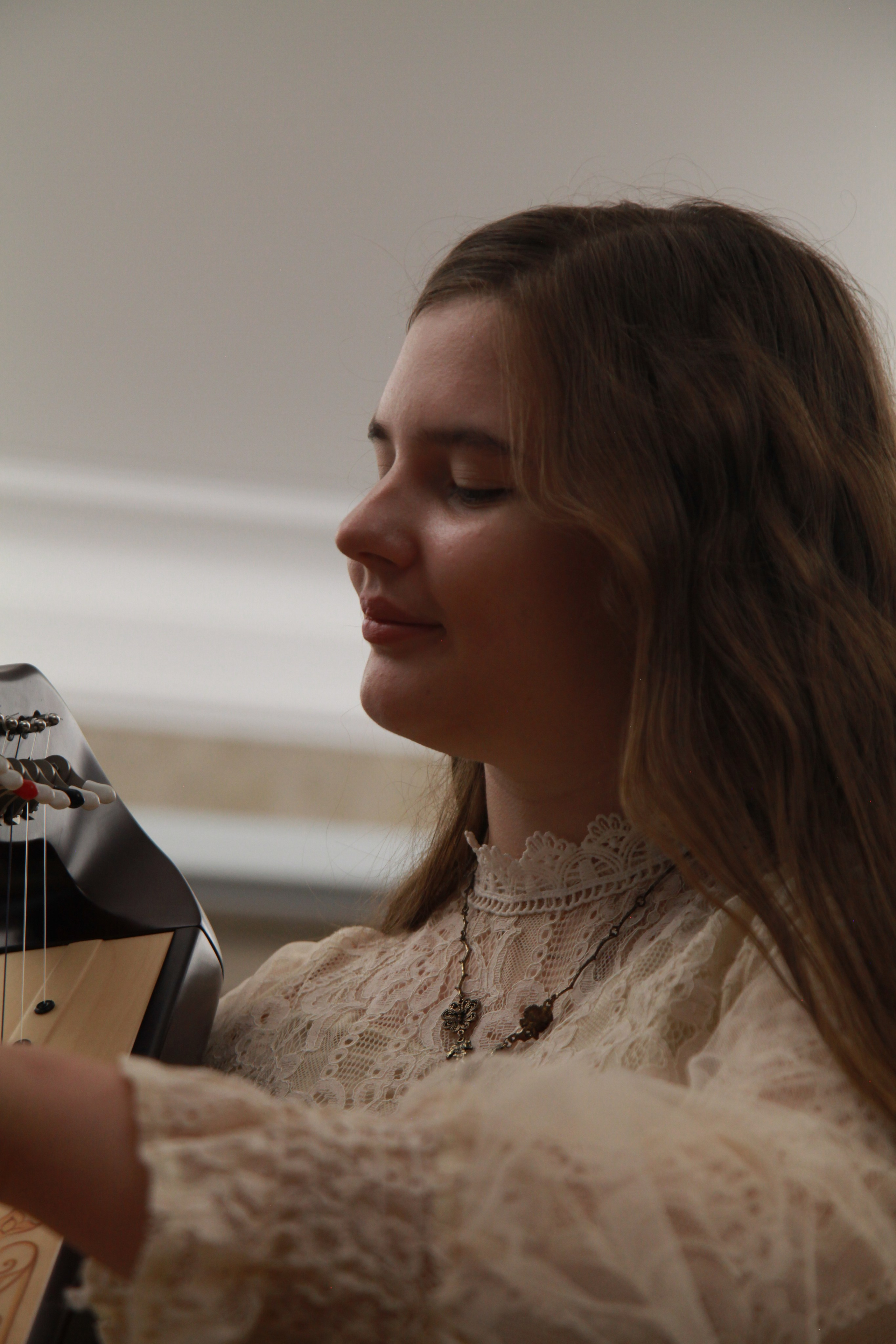 Концерт Арфы. Мария Максимова. ДМШ № 1. 18.10.23. Профессиональное фото в Казани: от идеи до результата. Фотограф Яна Мур