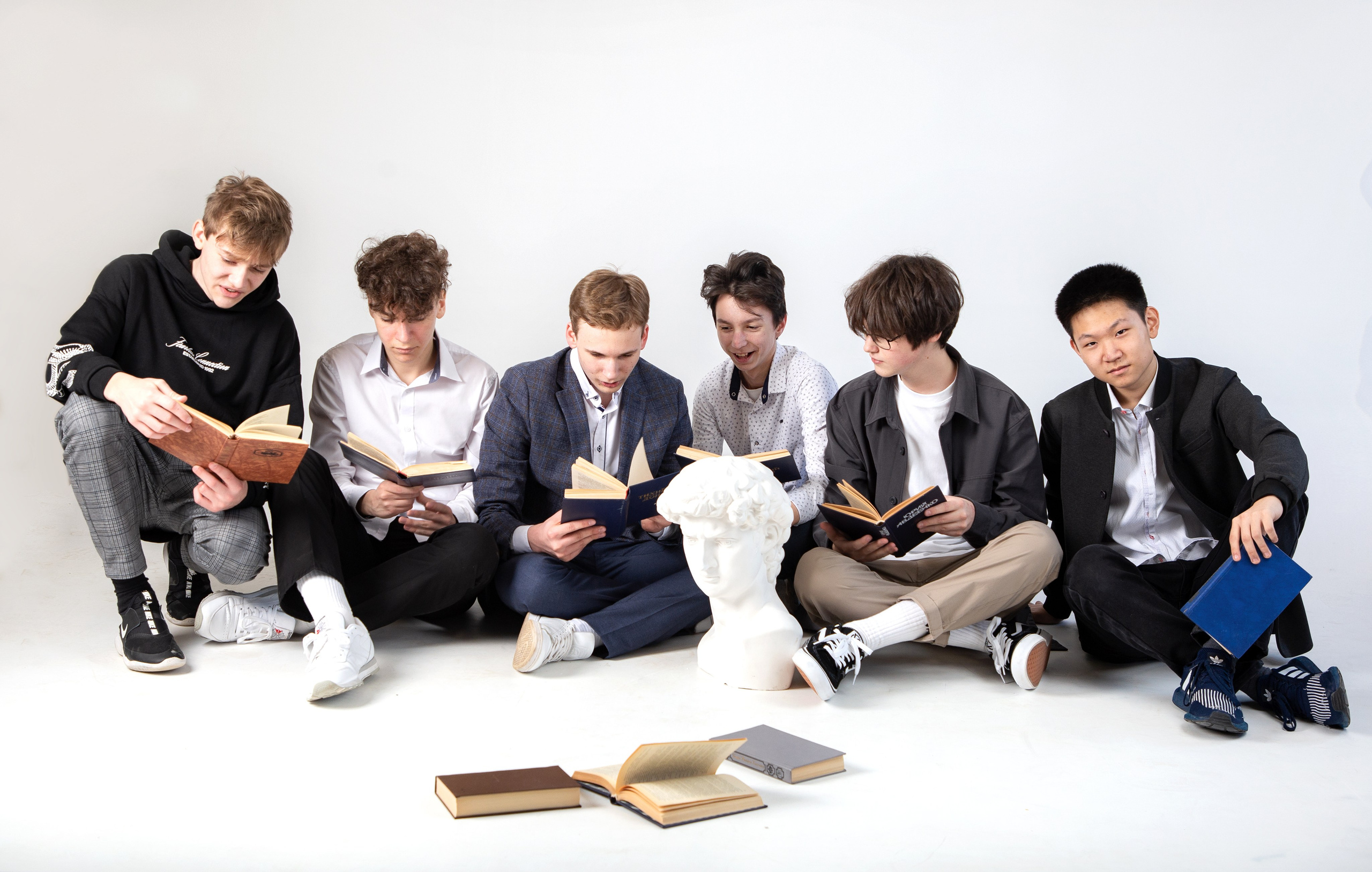 Фотосессии для выпускного альбома. Репортажный фотограф в Москве