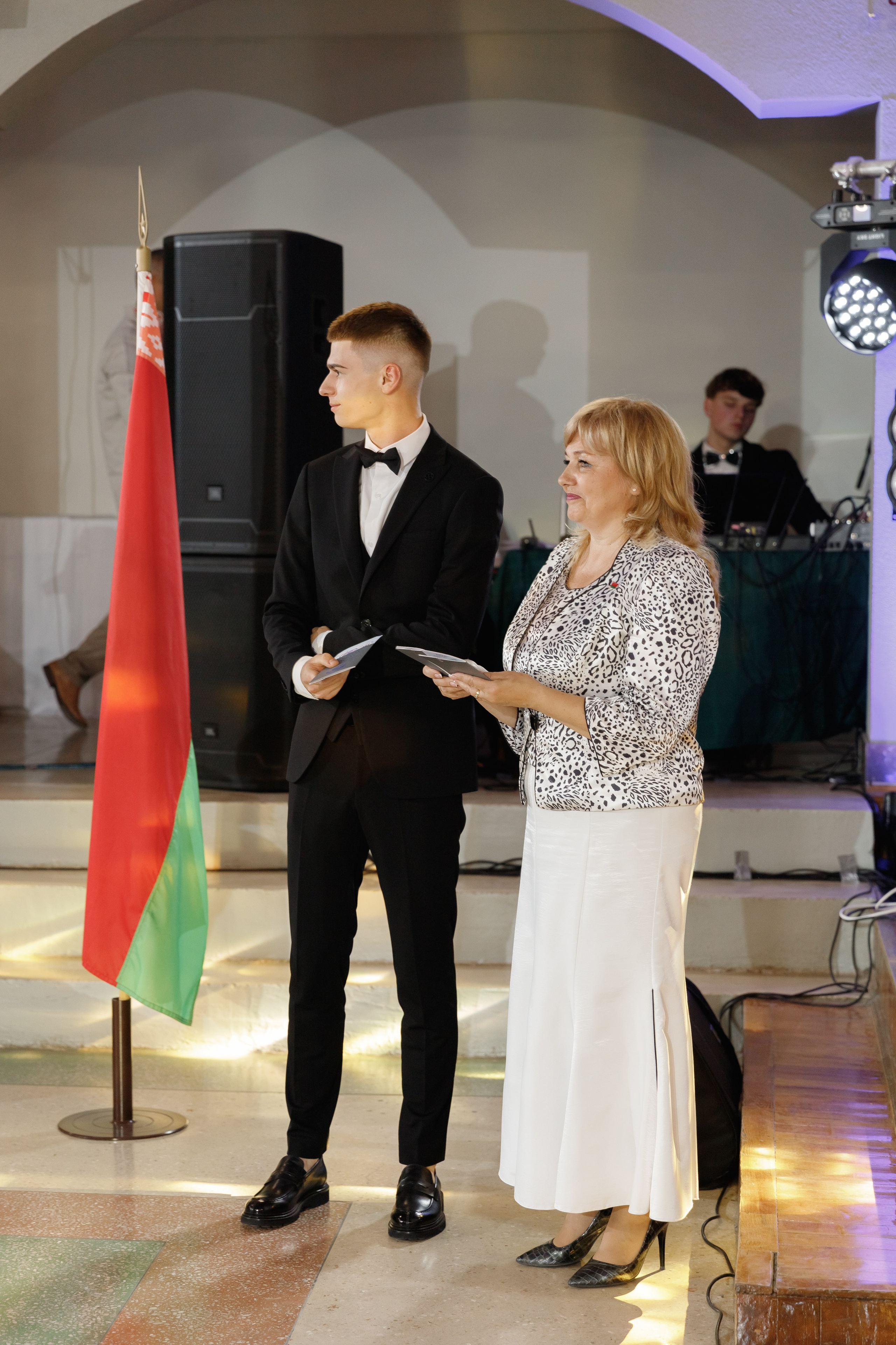 Школьный выпускной 2023 год в Минске. Свадебный фотограф в Минске/Беларуси Сергей Спиридонов