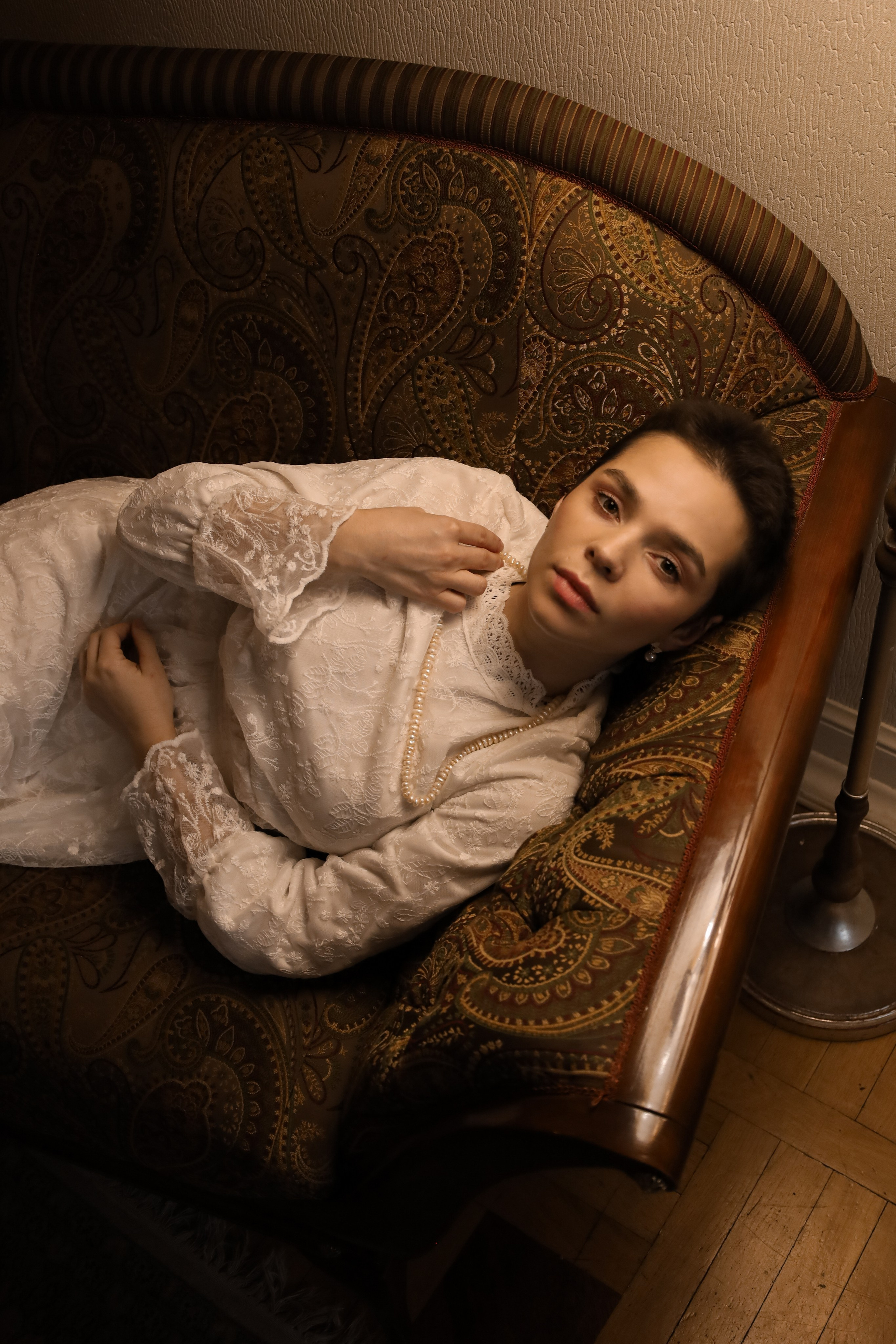 Актриса в особняке. Фотограф Химки Анна Татарских