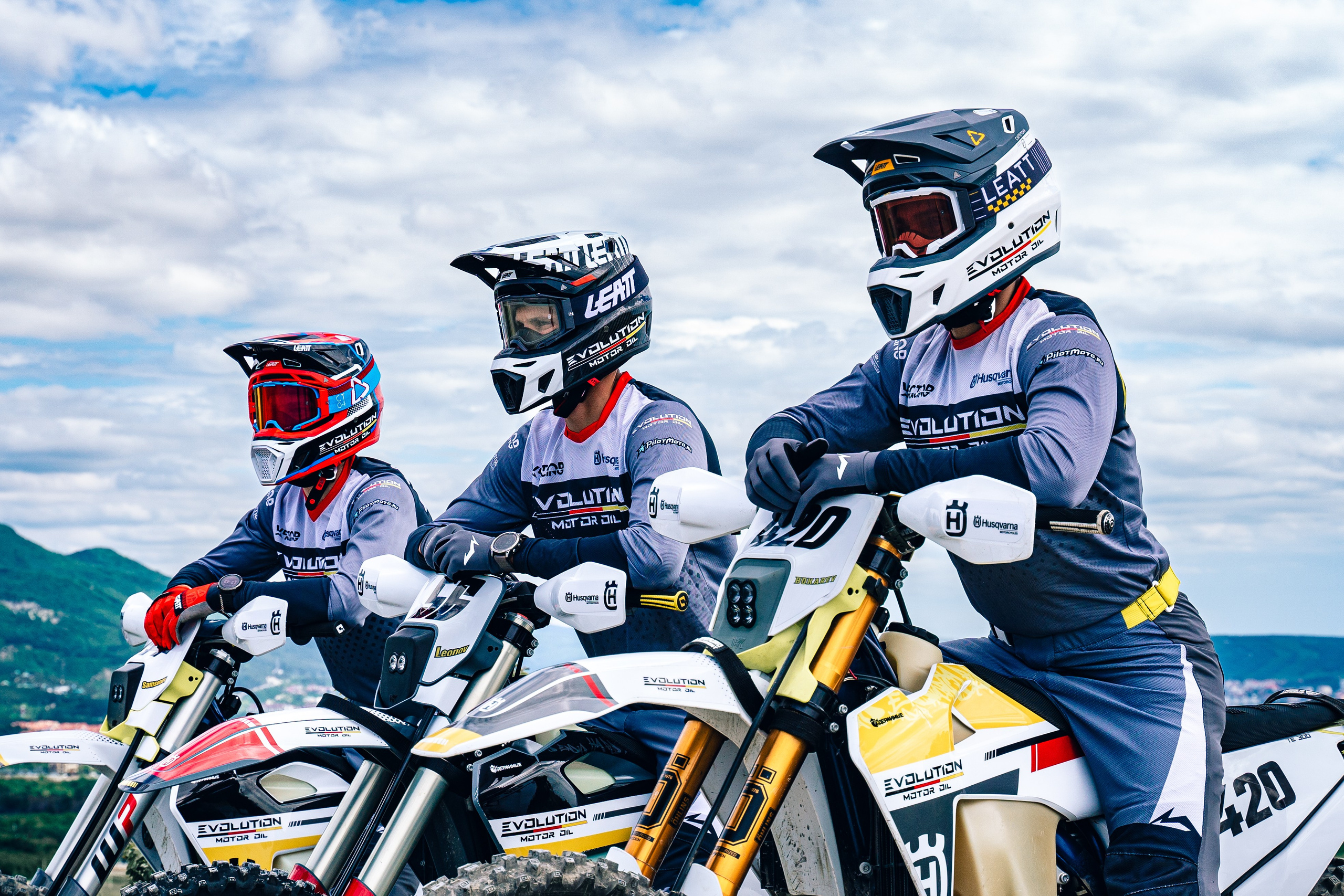 Командная съемка Evolution Motor Oils для соц.сетей (Презентация)