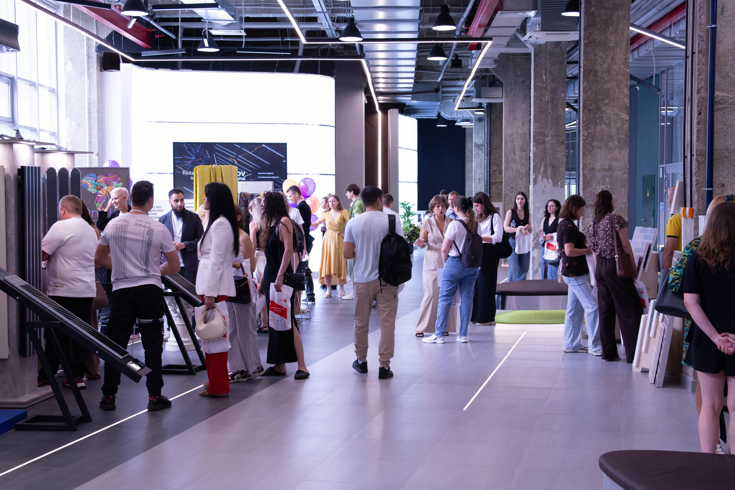 Бизнес-конференция для дизайнеров интерьера 2025. Вадим Малянов — фотограф / видеограф в Саратове