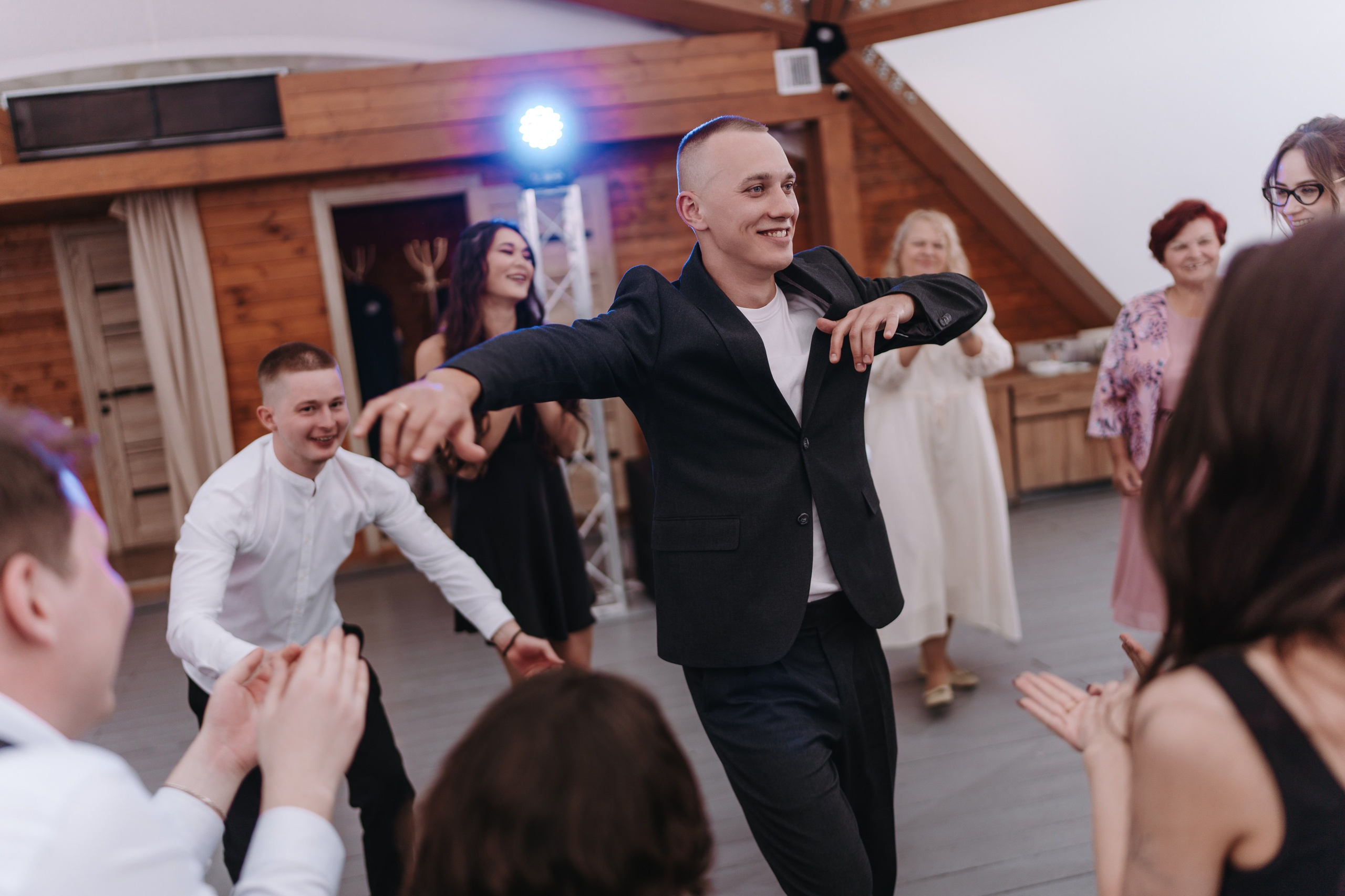 ШАТЕР ХОТИМ ЕДИМ, ВЕДУЩИЙ СИЯВУШ ШЕРМЕТЗАДЕ