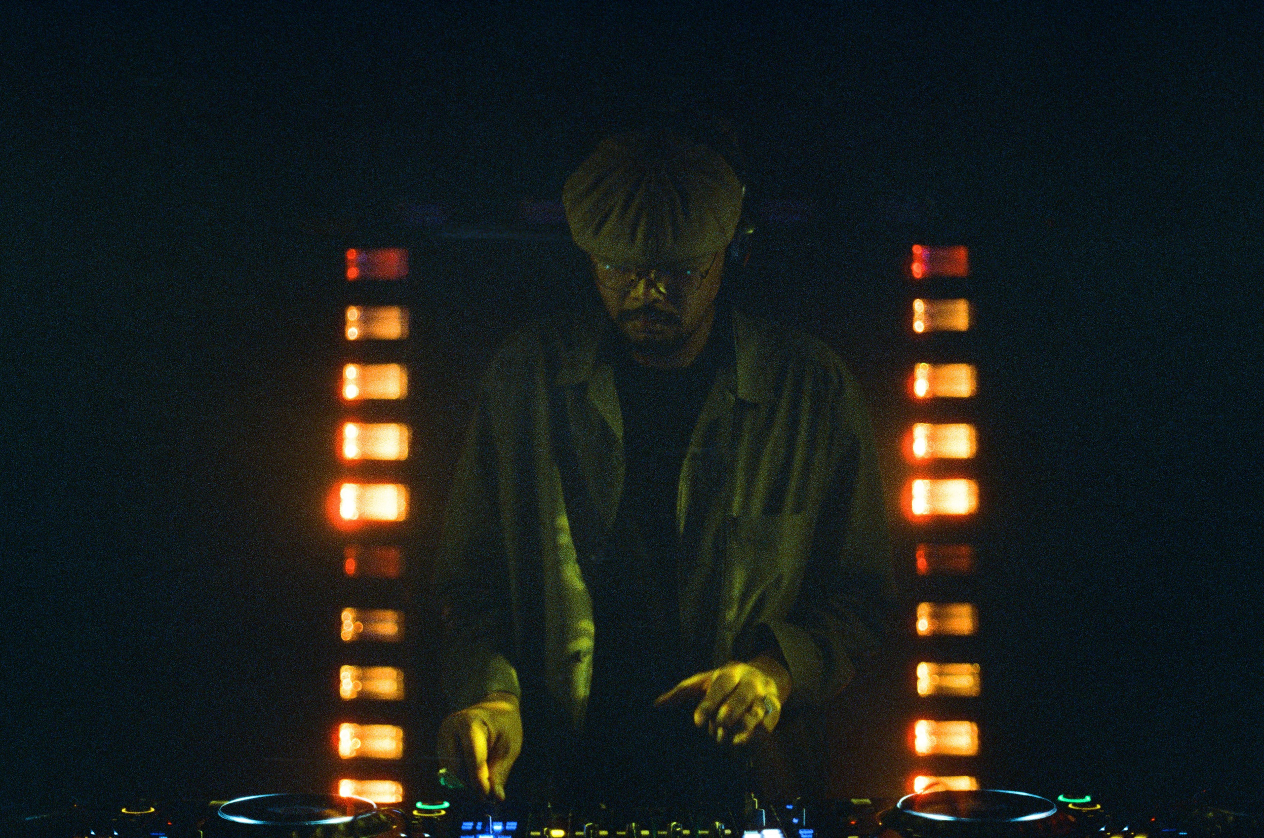 Radiocultura bali on film. Главная