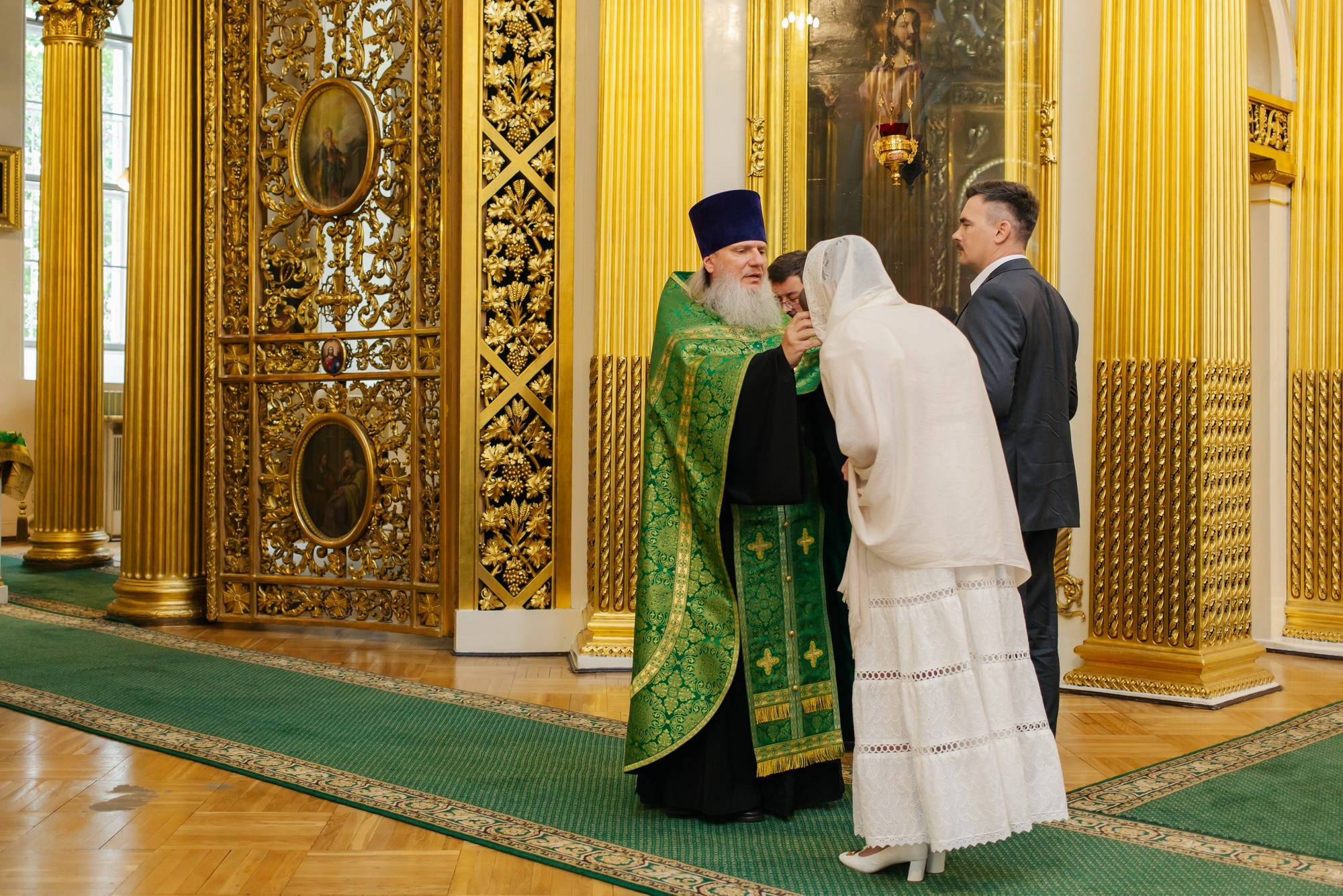 Венчание в Спасо Преображенском соборе сколько стоит, где повенчаться в Питере, обвенчаться в Санкт Петербурге, какую церковь выбрать для венчания, стоимость венчания в СПб