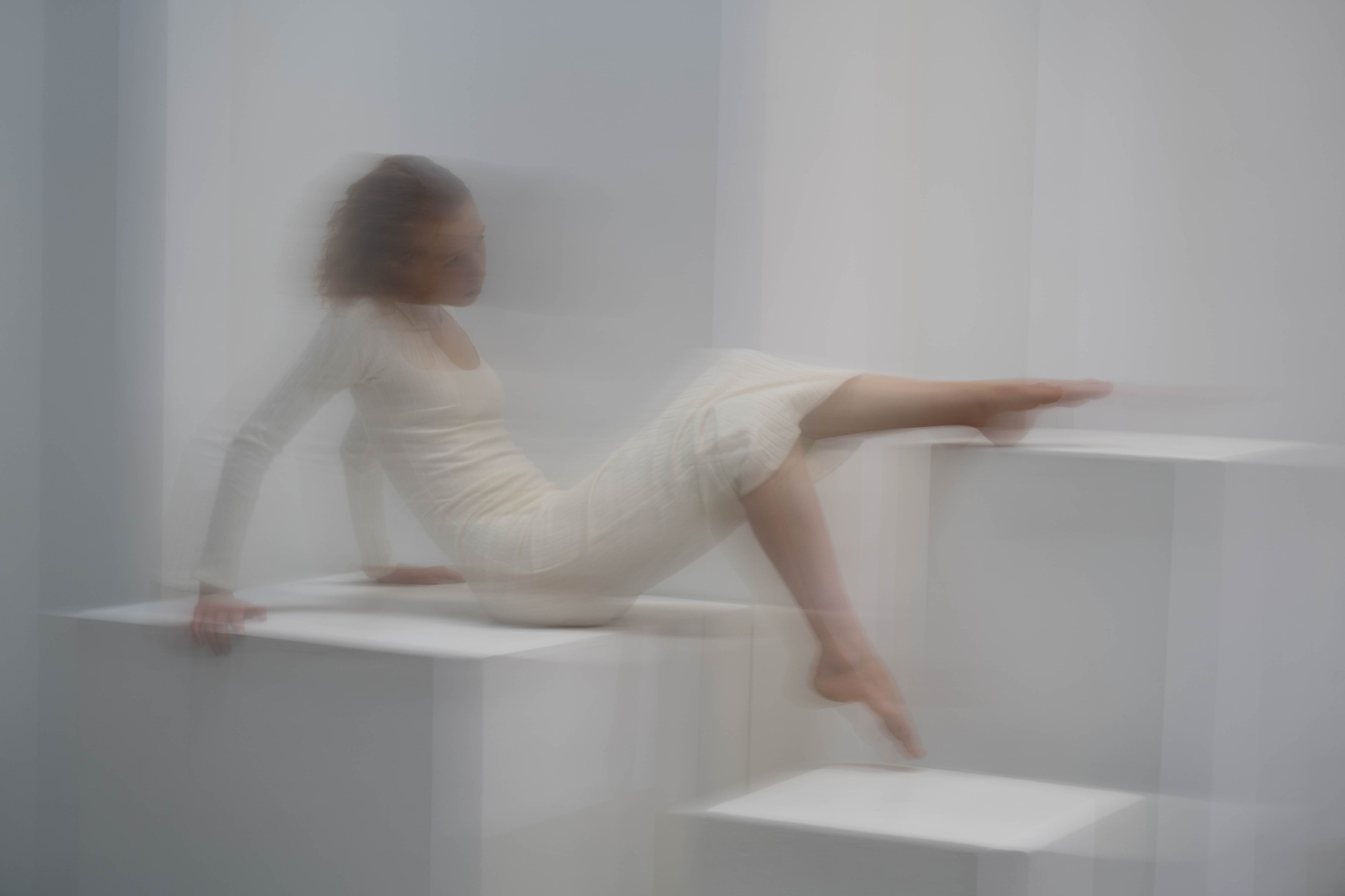 BLUR white. Фотограф Serg Nekraov. Фотосъемка Москва и МО