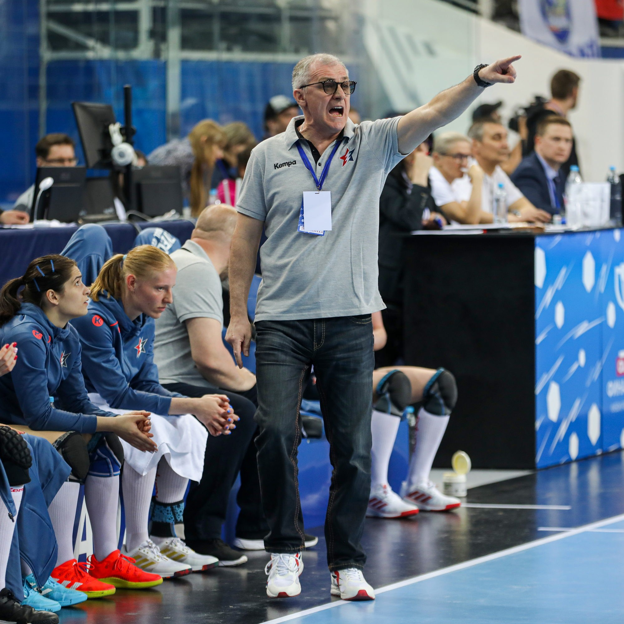 Наставник. Фотограф в Самаре Максим Калинин