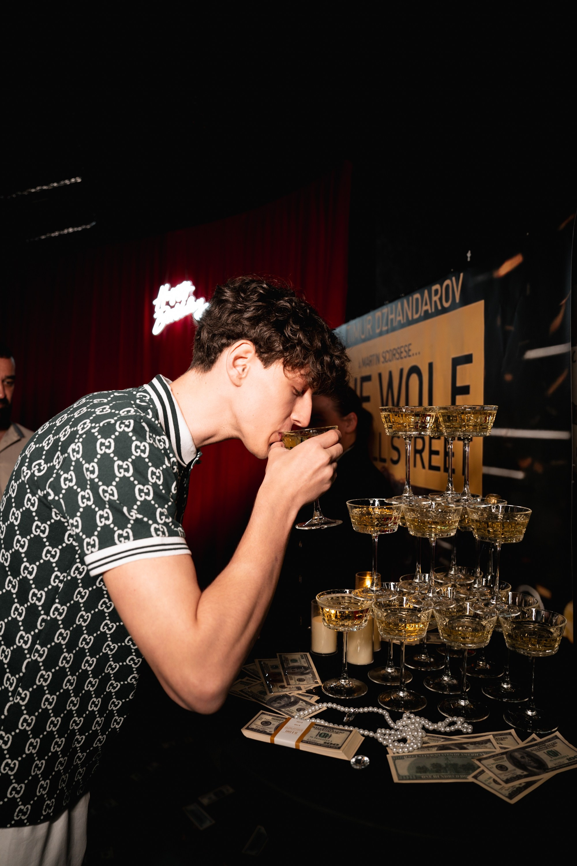 18 ЛЕТ. Женский портрет