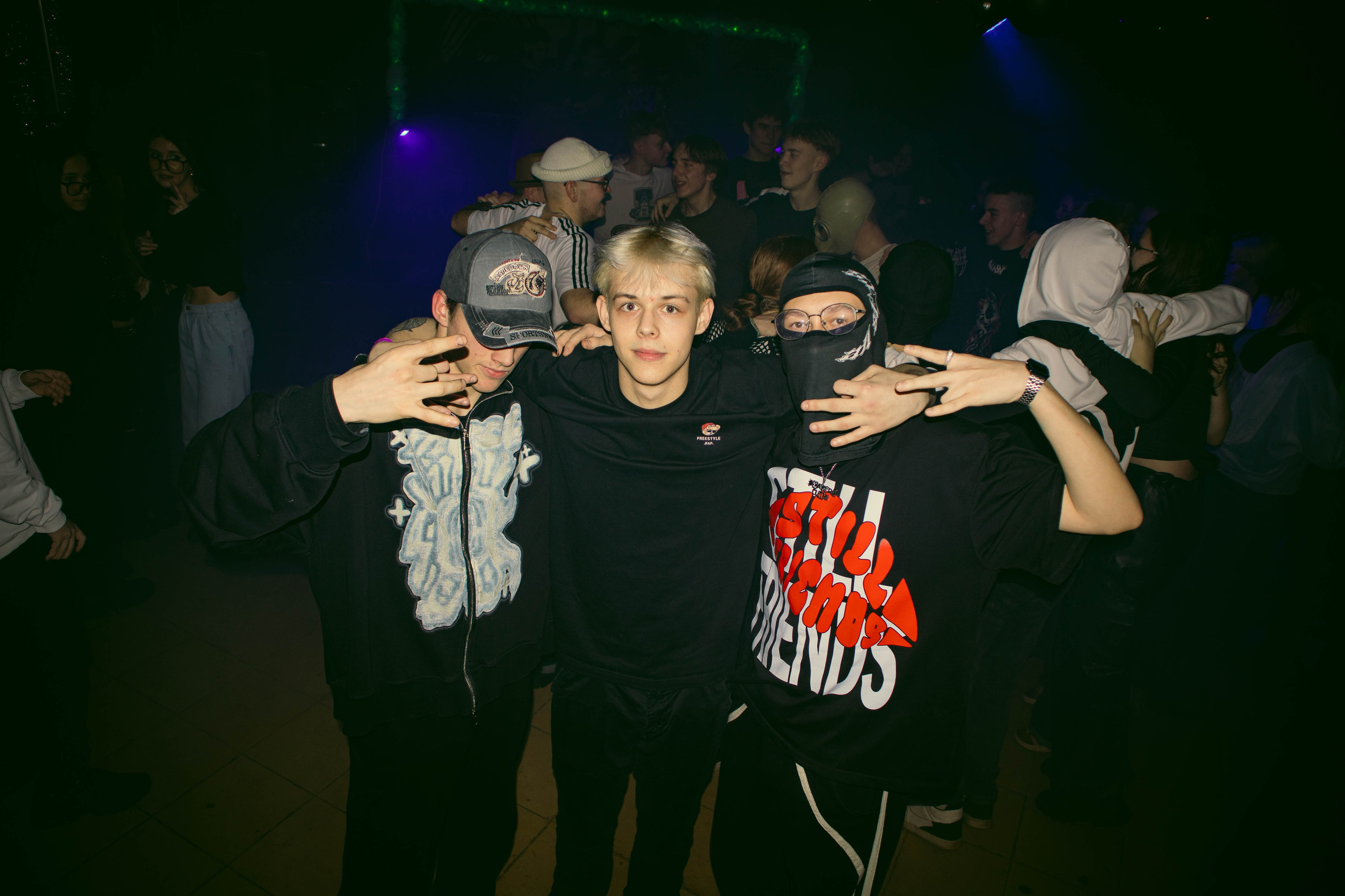 MOSHPIT. Фотограф и видеограф в Бугульме Аня Трутнева