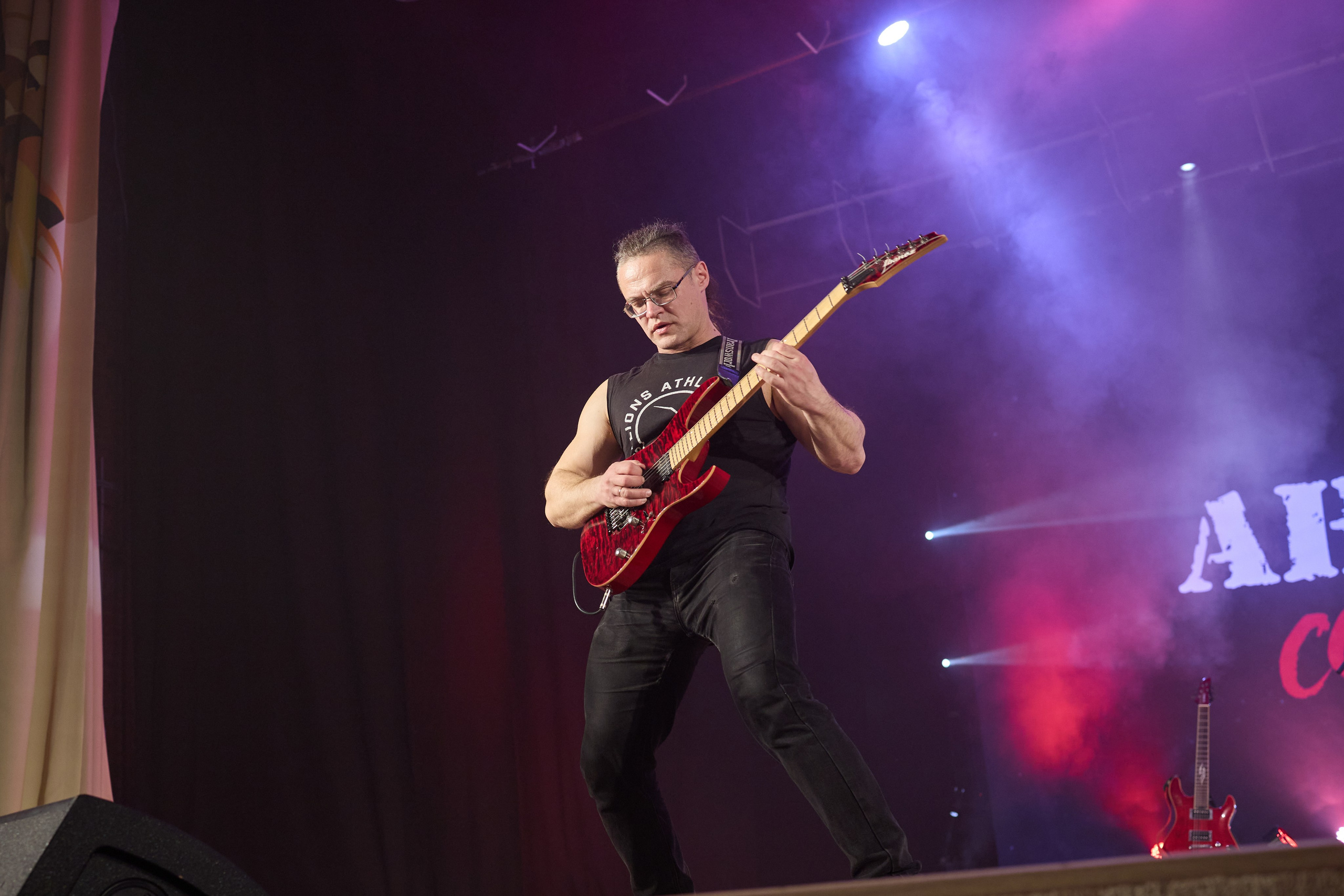 Гр. Ананас концерт 20.02.26. Фотограф видеооператор Пермский край, Пермь, Оса Руслан Саматов