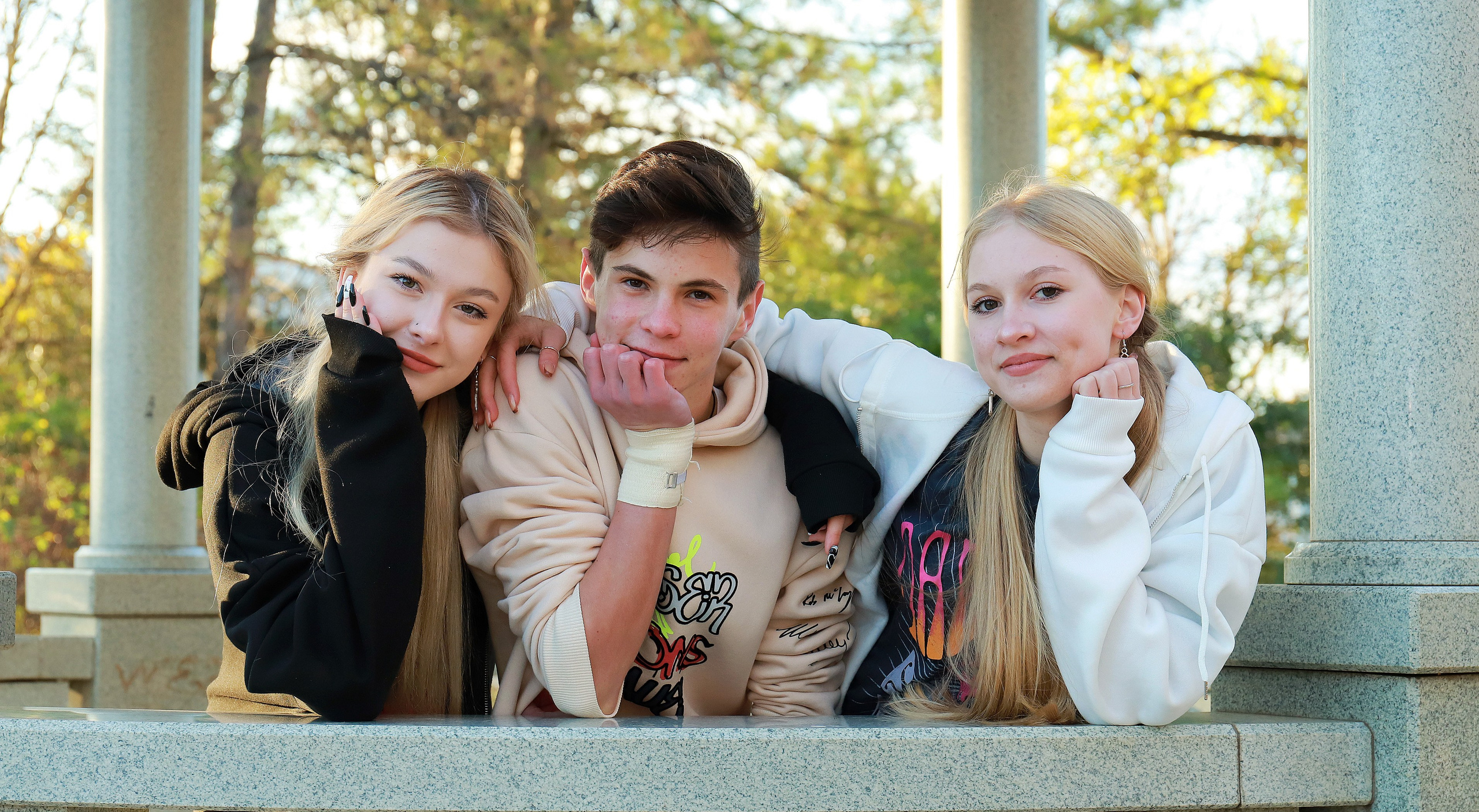 Выпускные альбомы. Игорь Варава свадебный фотограф видеограф Белая Глина Краснодар