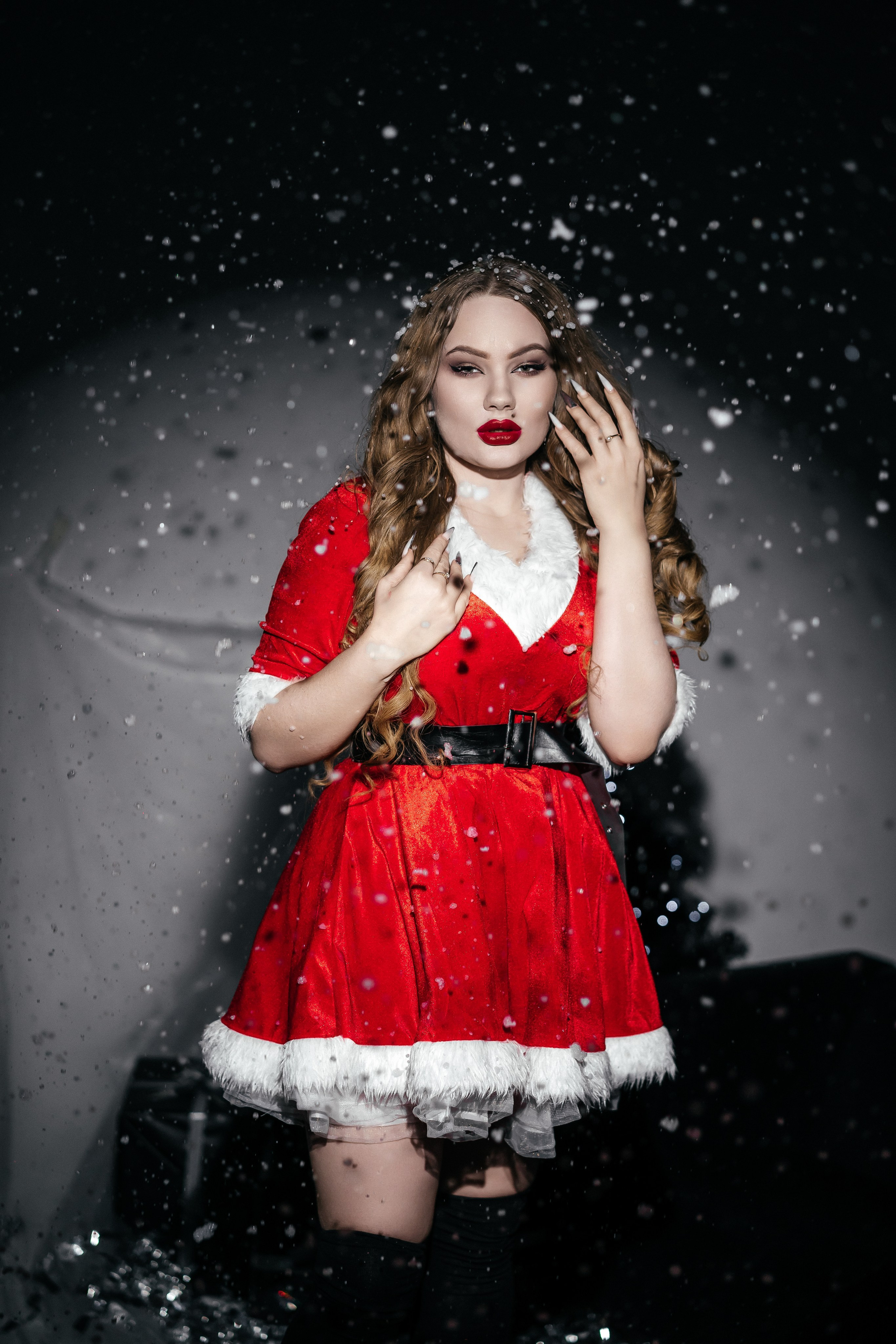 С Новым, 2025 годом!. Фотограф и видеограф Смоленск | Студия Цезарь