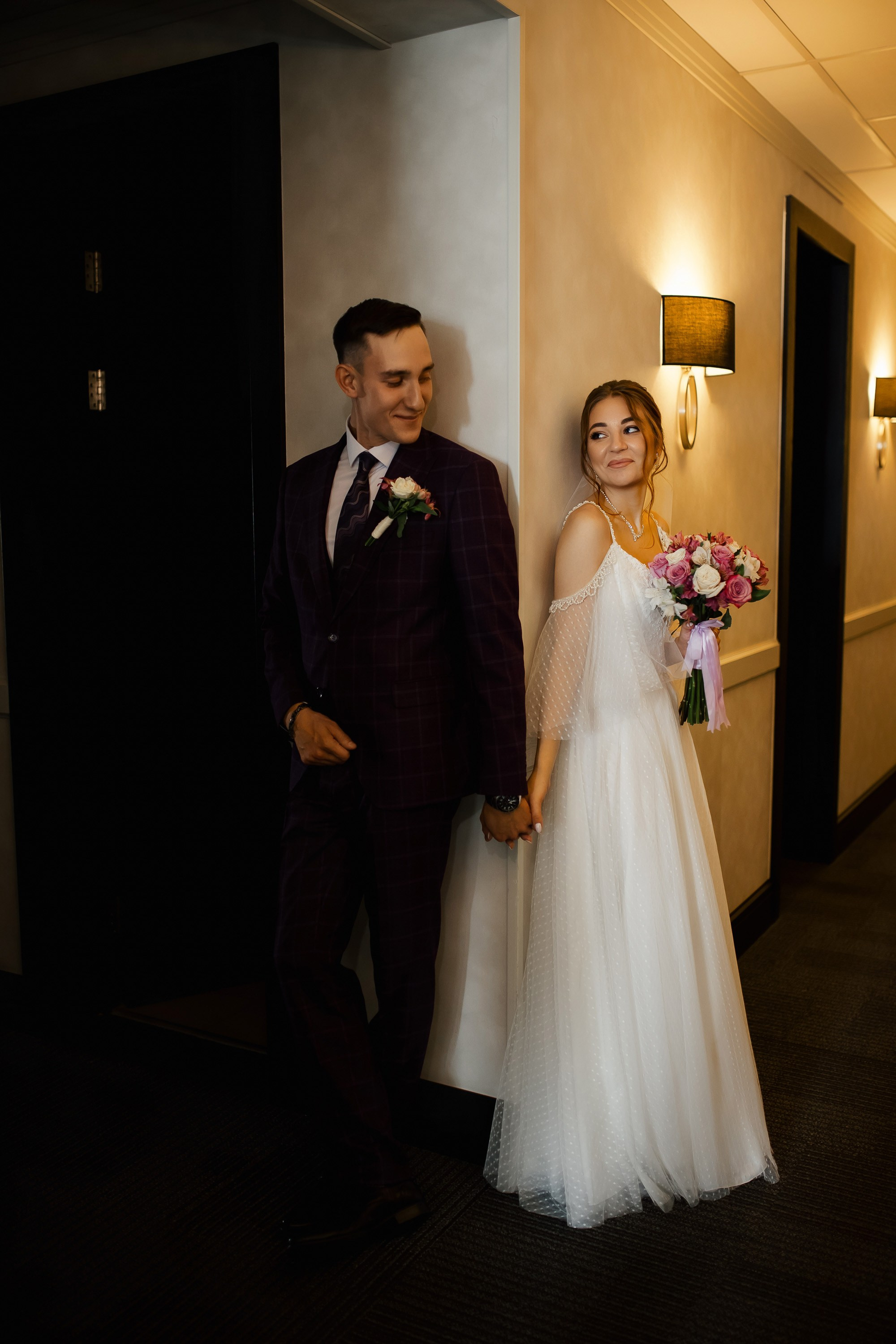 Ксения и Максим. Сборы Sopka. Прогулка по городу. Свадебный фотограф в Хабаровске