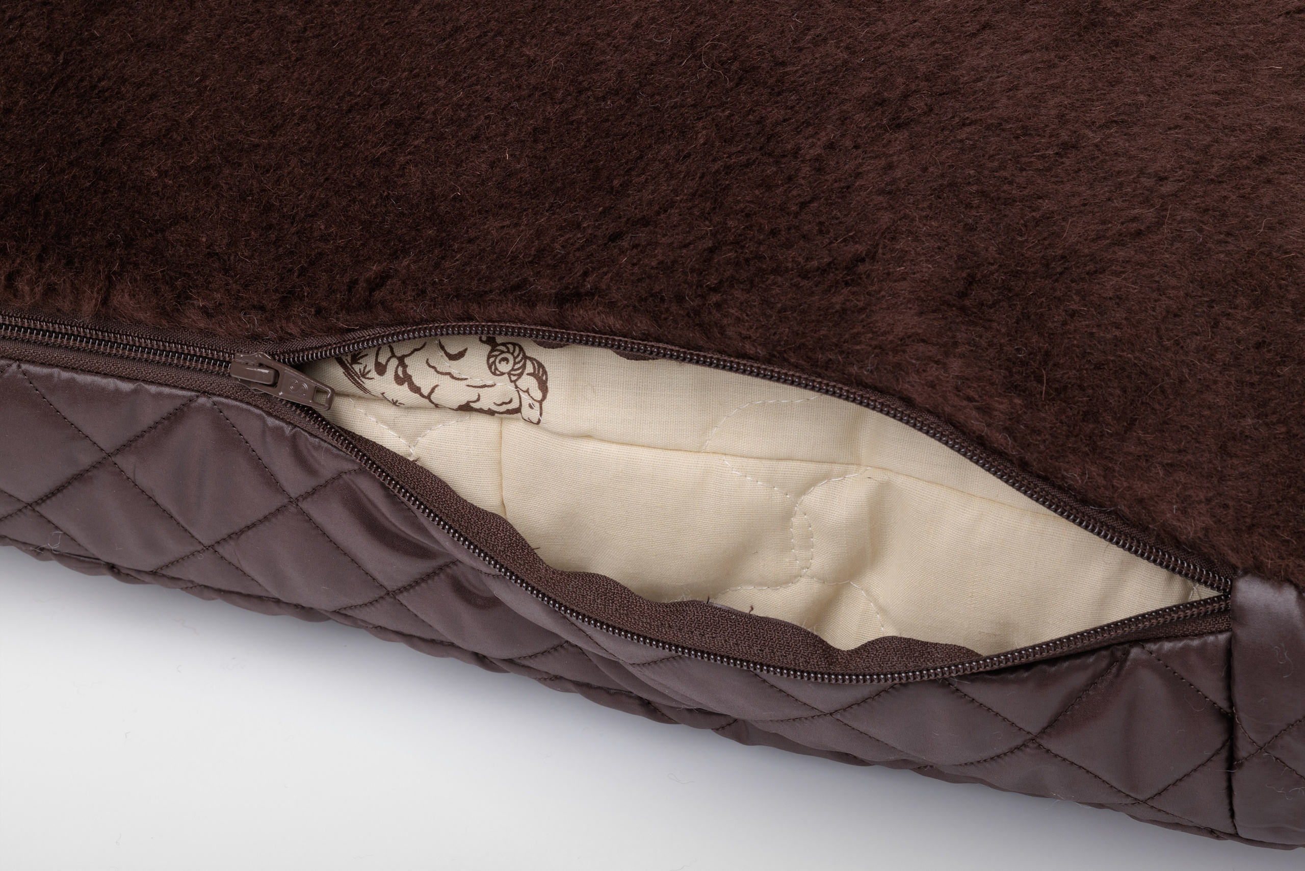 Съёмки для маркетплейсов. Фотограф Александр Калинин