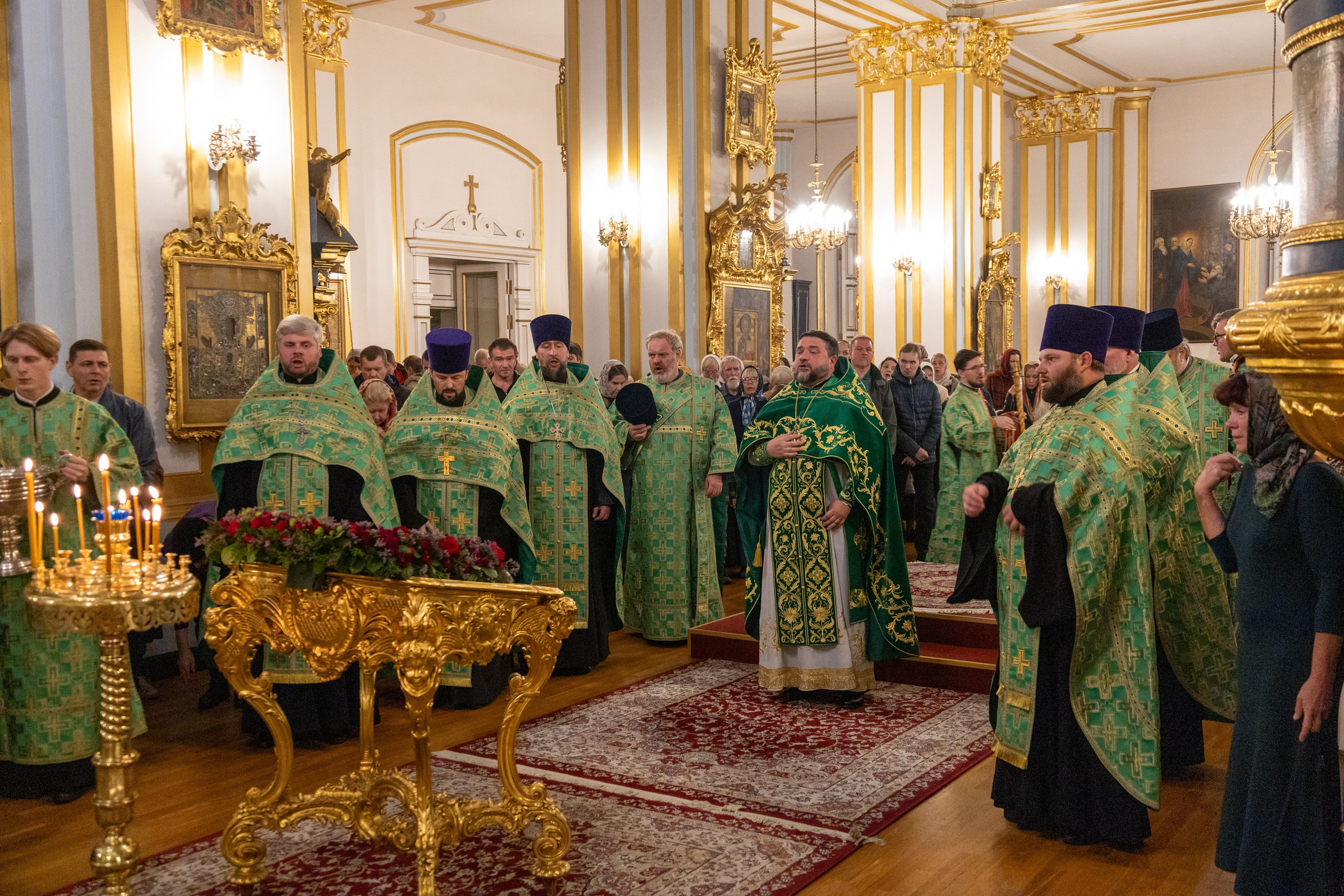 Всемирное Воздвижение Честного и Животворящего Креста Господня. НИКОЛО-БОГОЯВЛЕНСКИЙ МОРСКОЙ СОБОР