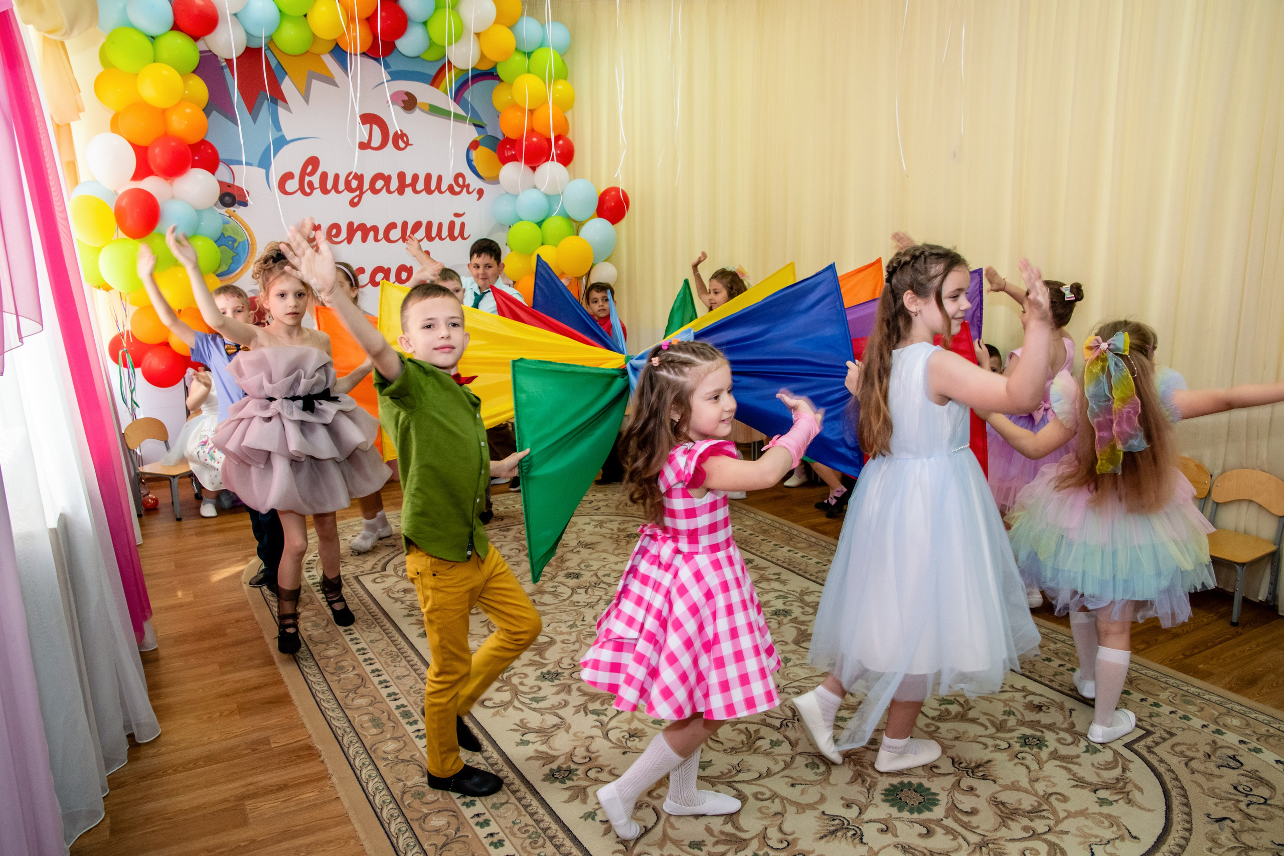 Фотограф на выпускной Краснодар. Вячеслав Скрипник Фотограф Краснодар