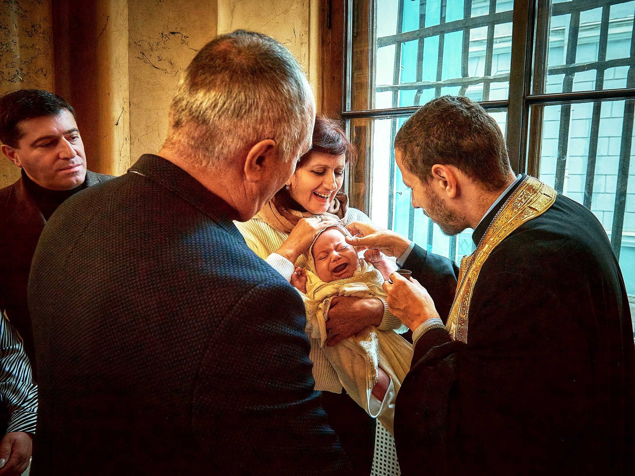 Крещение Марка | «Армянская апостольская церковь Святой Екатерины». Свадебный фотограф, видеограф, рилсмейкер в Санкт-Петербурге и Москве