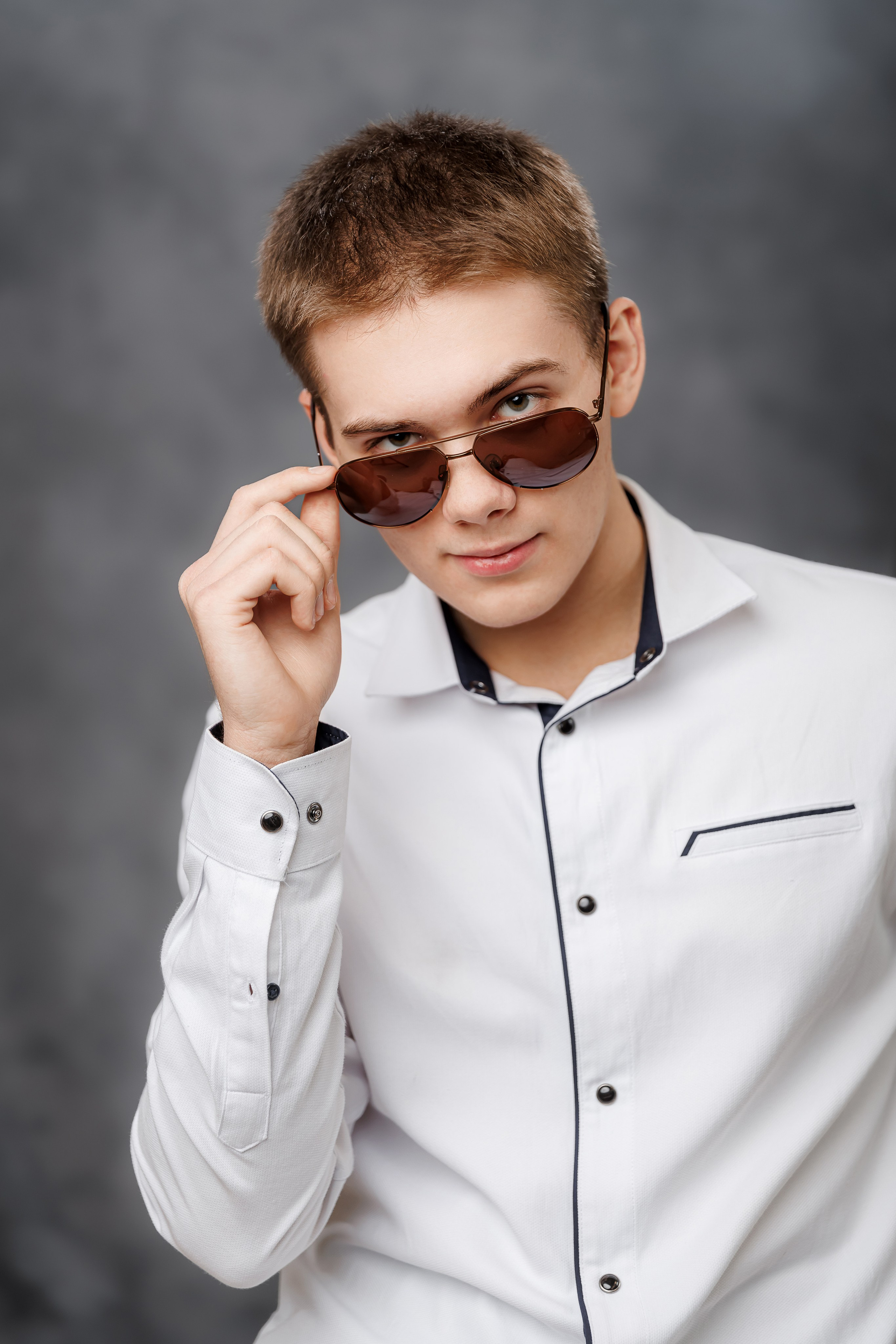 Портреты на однотонном фоне. Семейный и детский фотограф Комина Елена, Власиха, Одинцово