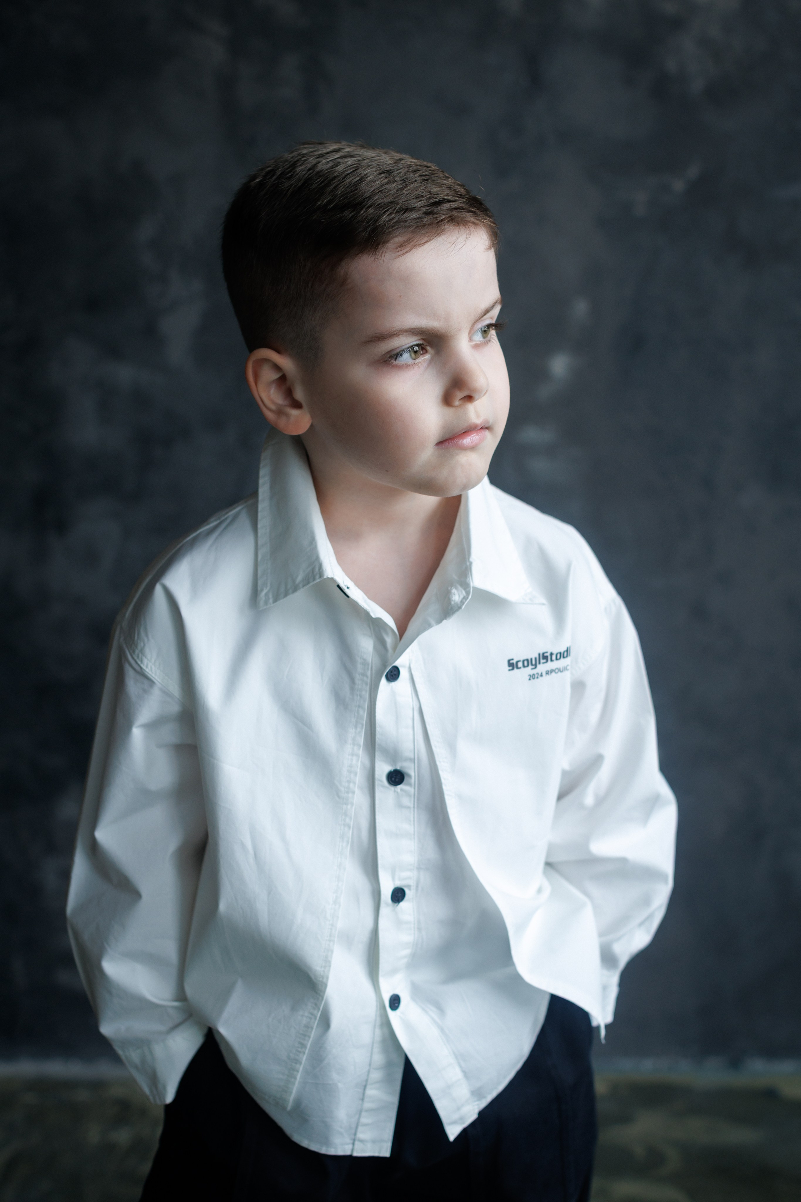 Давид. Выпускные школьные альбомы Мария Киселёва. Москва и МО