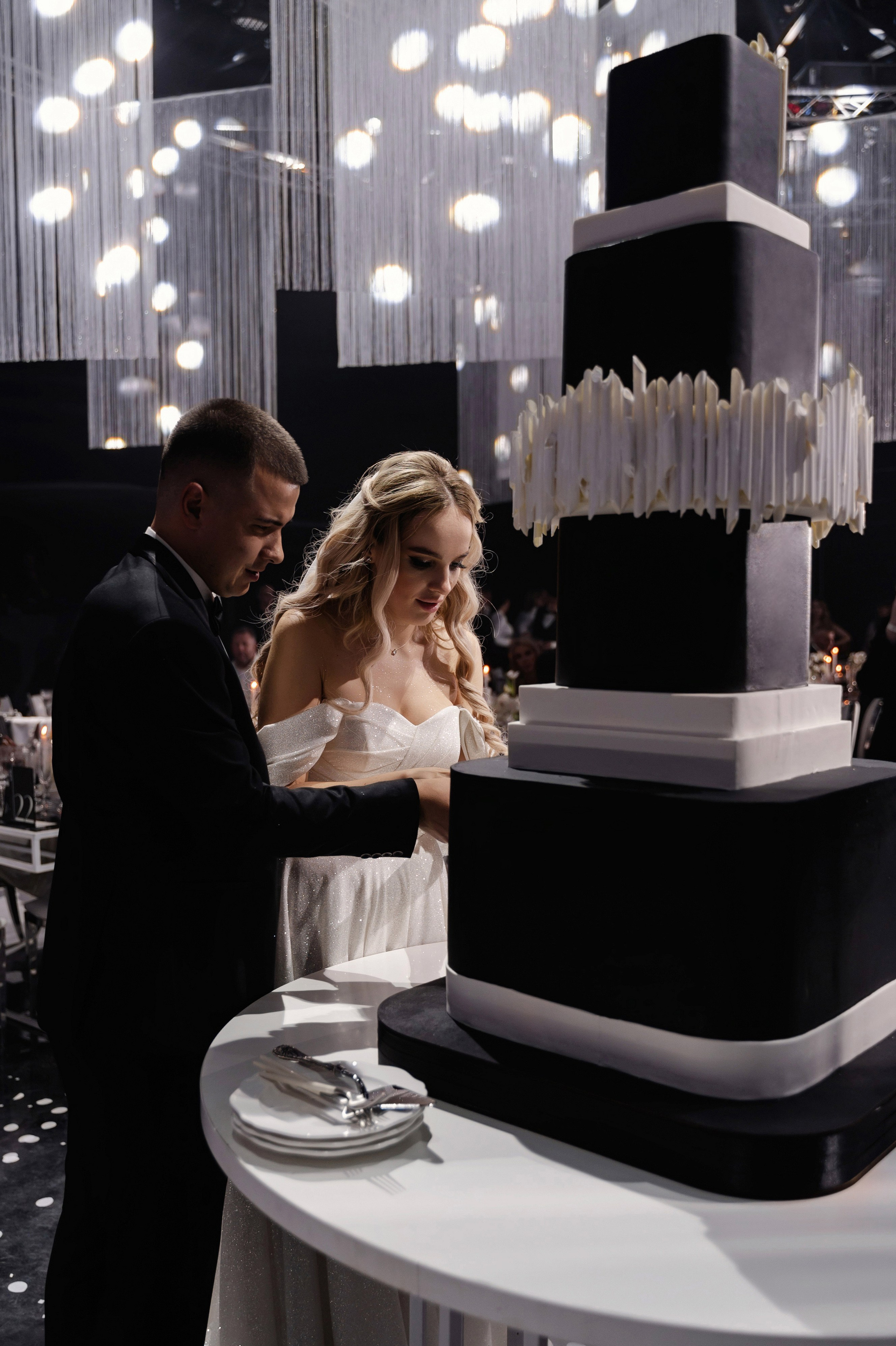 Свадебный день Романа и Анны в комплексе Пересвет Арена. Свадебный фотограф в Ростове Максимов Максим