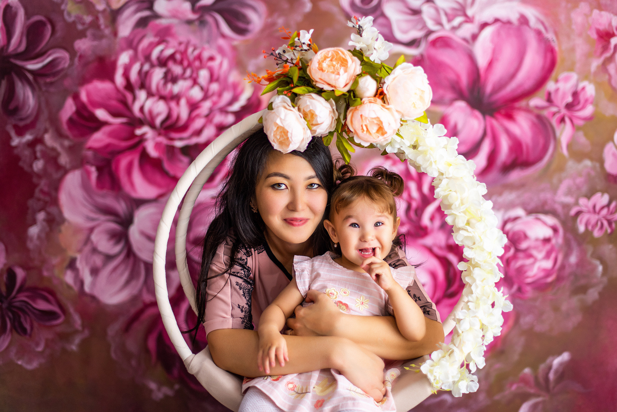 Мама и малыш. Фотограф в Нефтеюганске Мила Аксёнкина