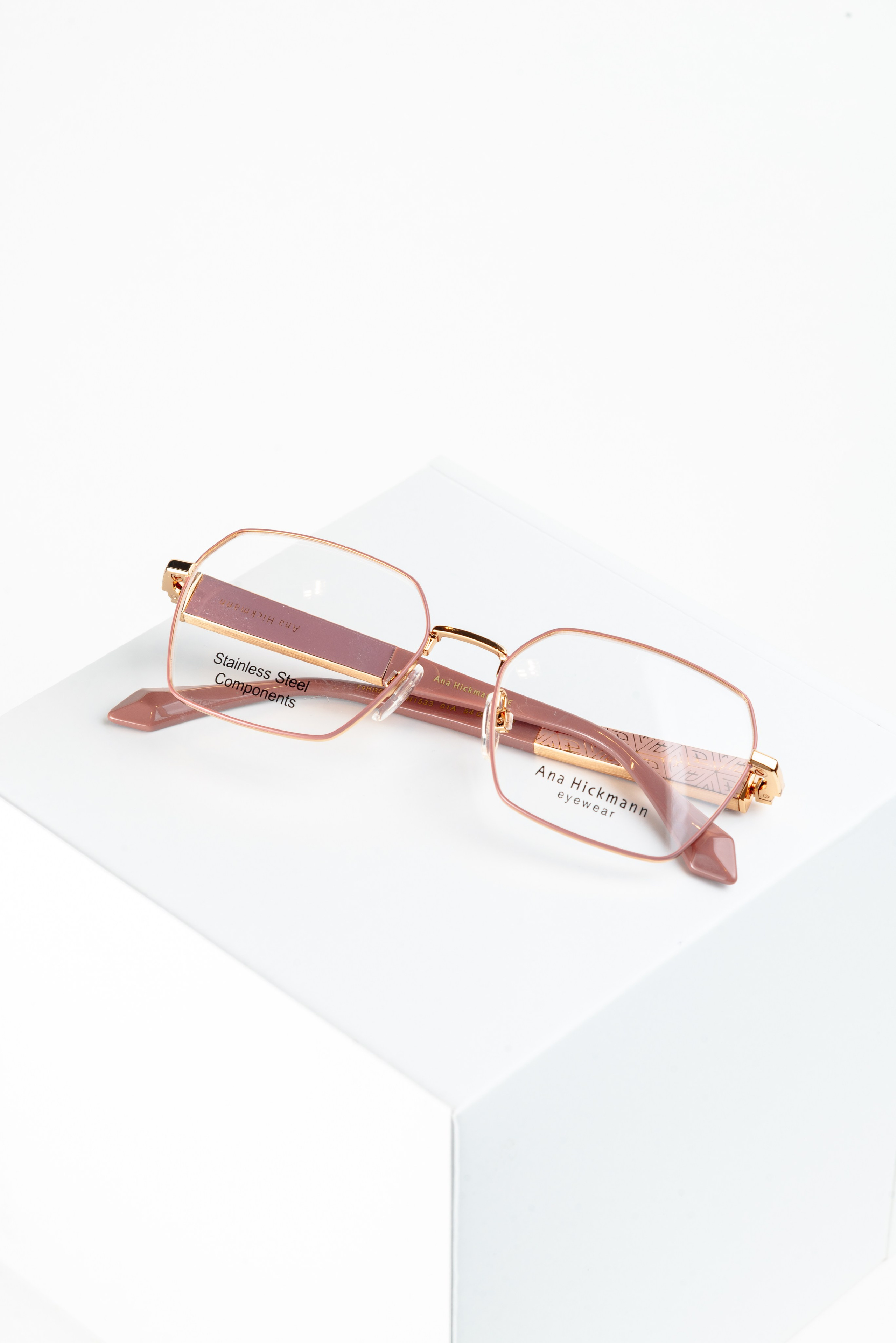 Оправы. Фотограф в Санкт-Петербурге Артем Михайлов