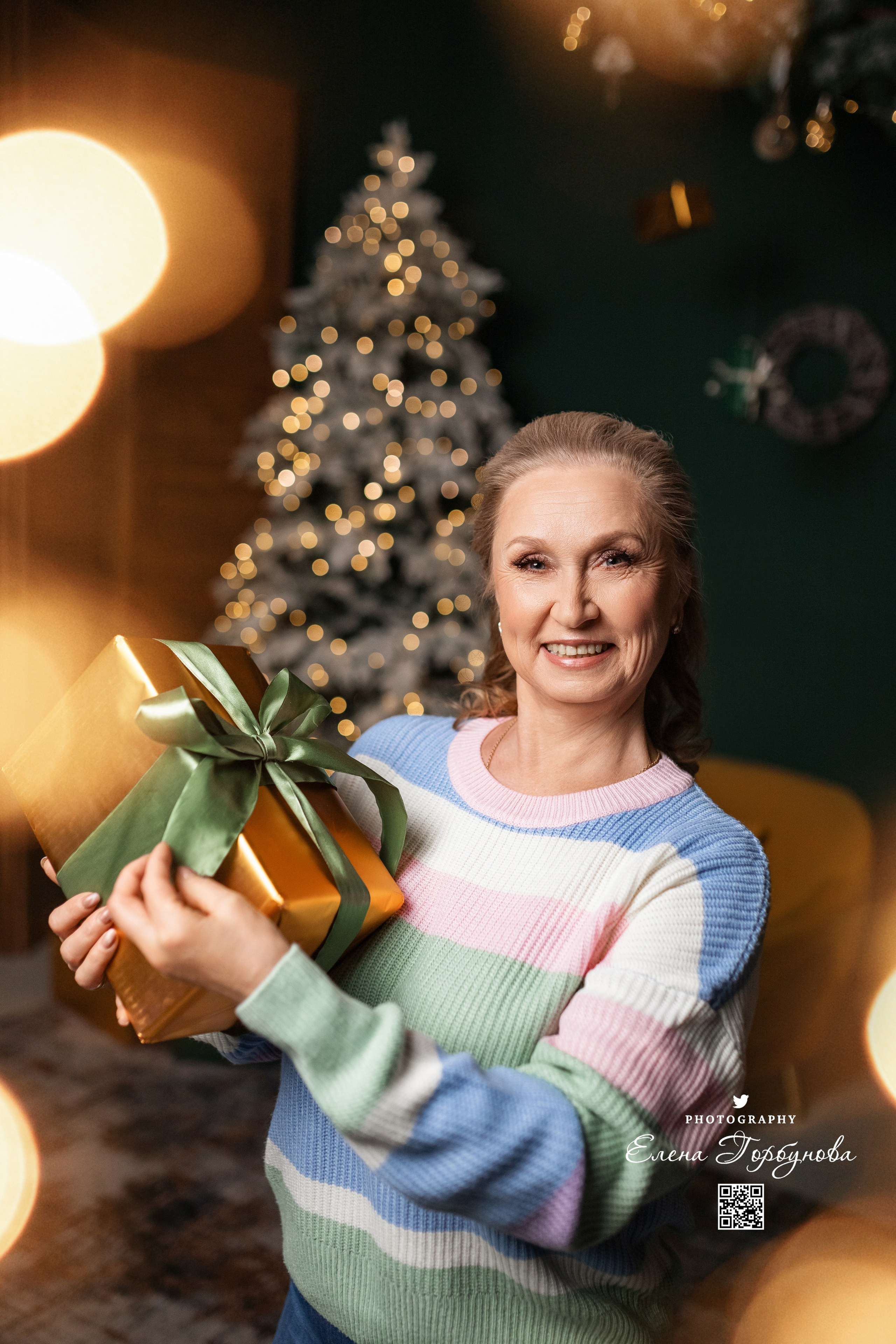 Семья Светланы. Студия Prestig Декабрь 2024. Фотограф Пермь. Свадьбы. Семья и дети, школа, д. сад. Фотокниги