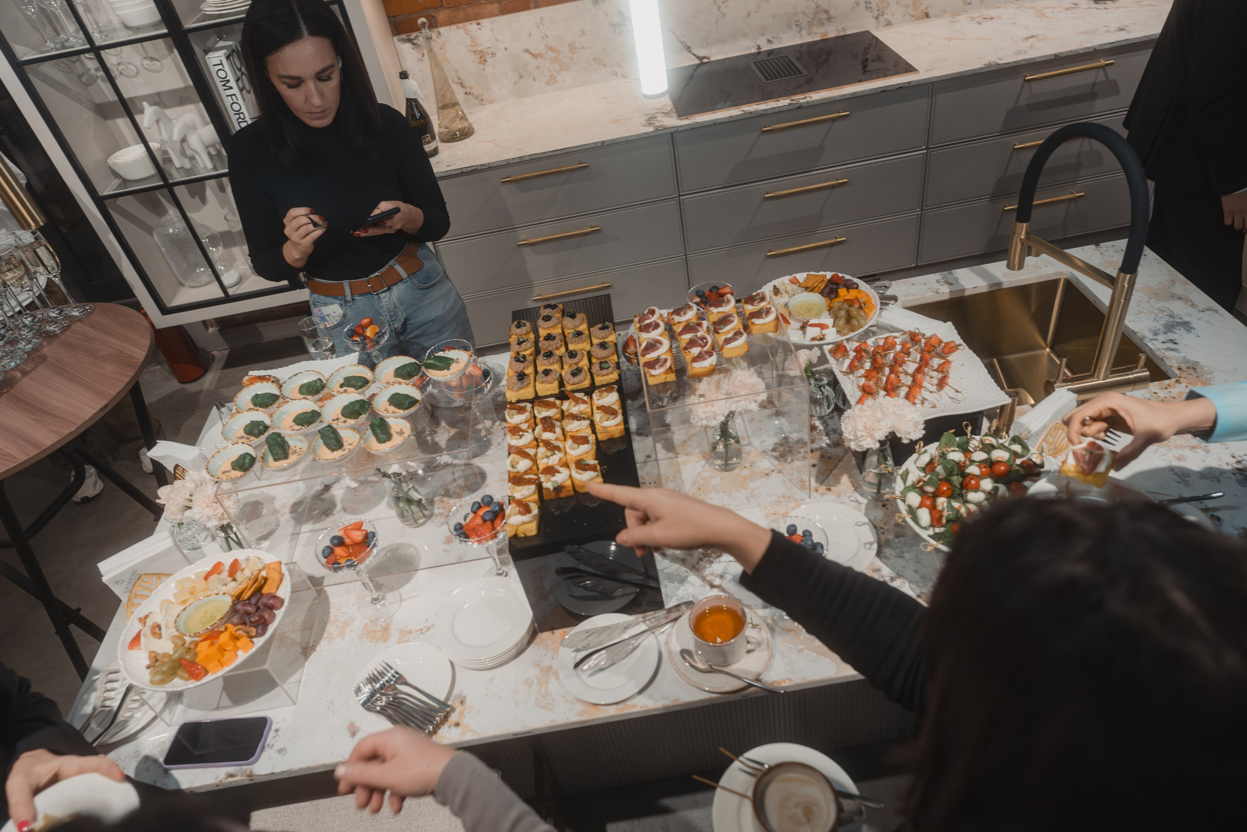 Репортажная фотосессия в Dantone Home в Казани