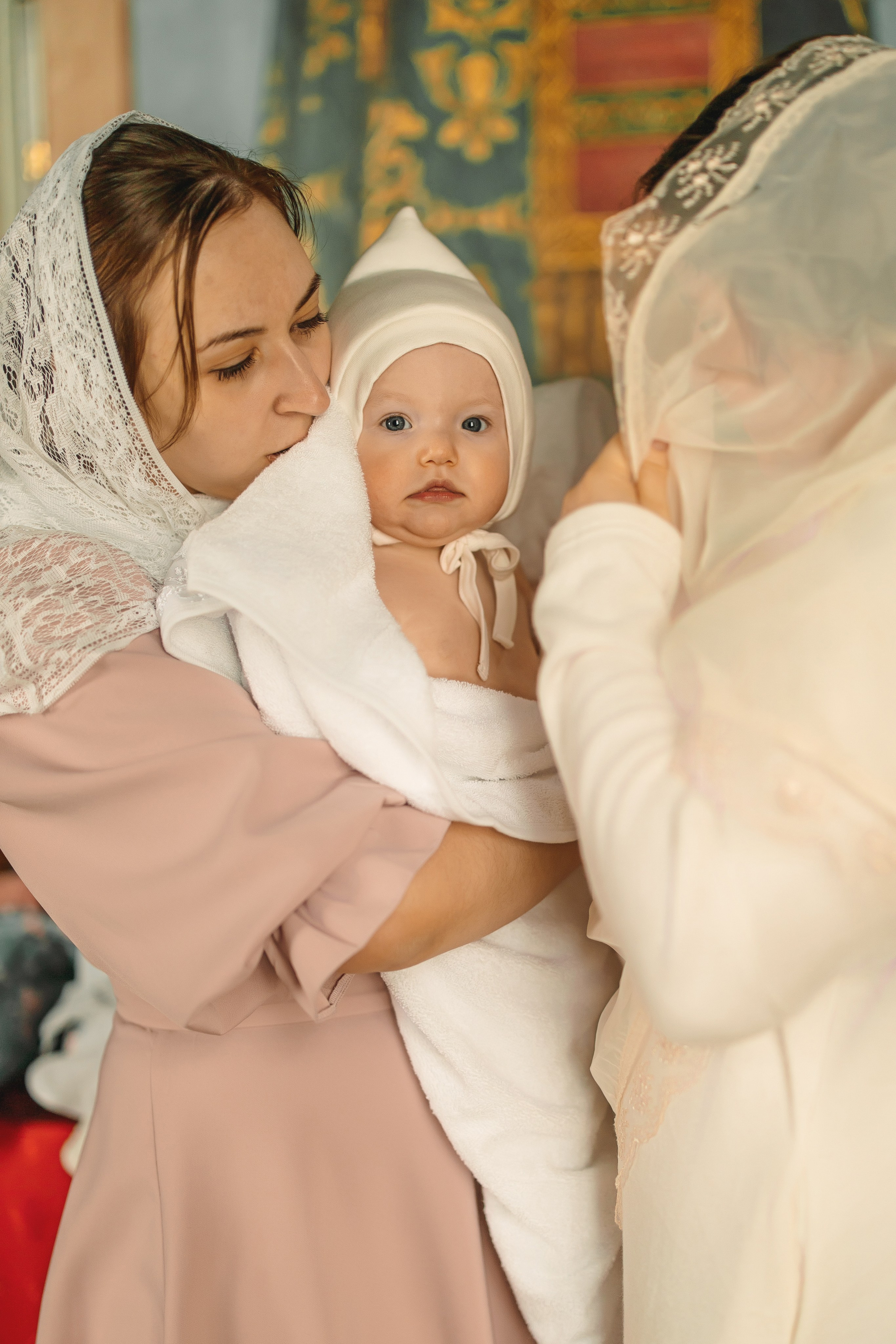 Крещение Евы. Александр Антонов. Профессиональный свадебный, репортажный фотограф в Москве, Подольске. Фото+Видео на любой праздник