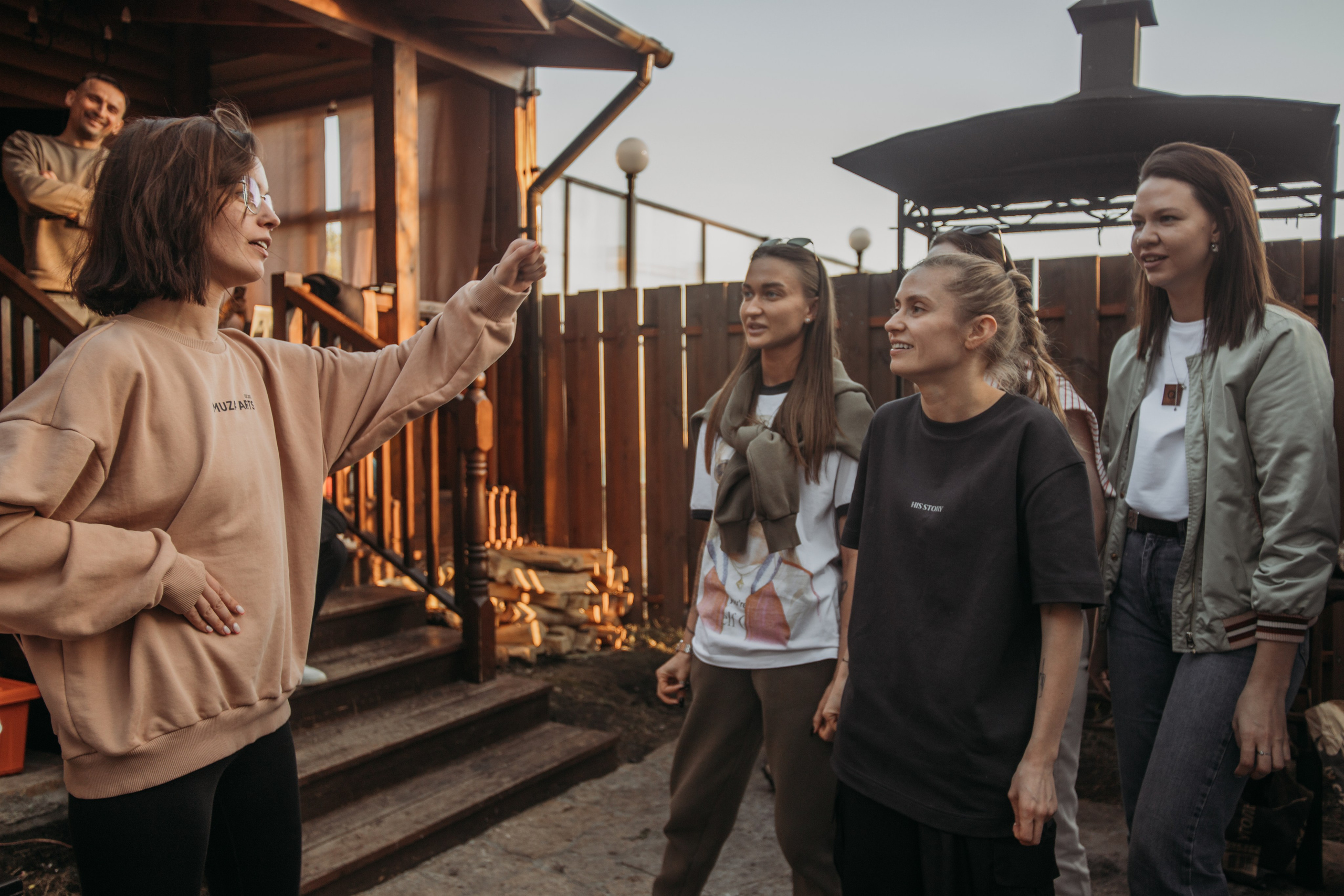 Корпоратив Muza_Arts. Венера Гайн. Репортажный фотограф  Тюмень. Обучение фотографии с 0