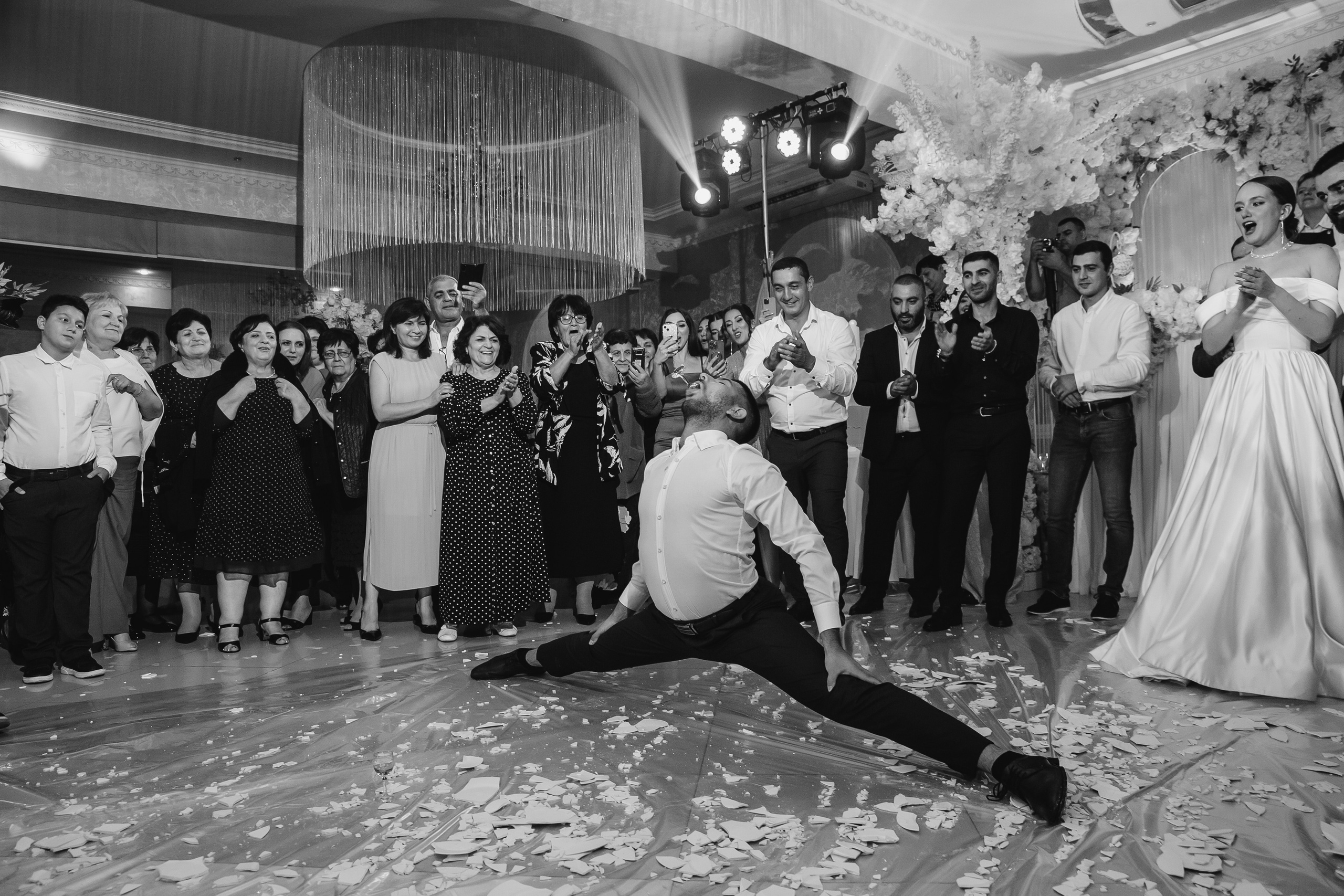 Владислав и Диана. Свадебный фотограф в Пятигорске и КМВ Софья Аджикеримова