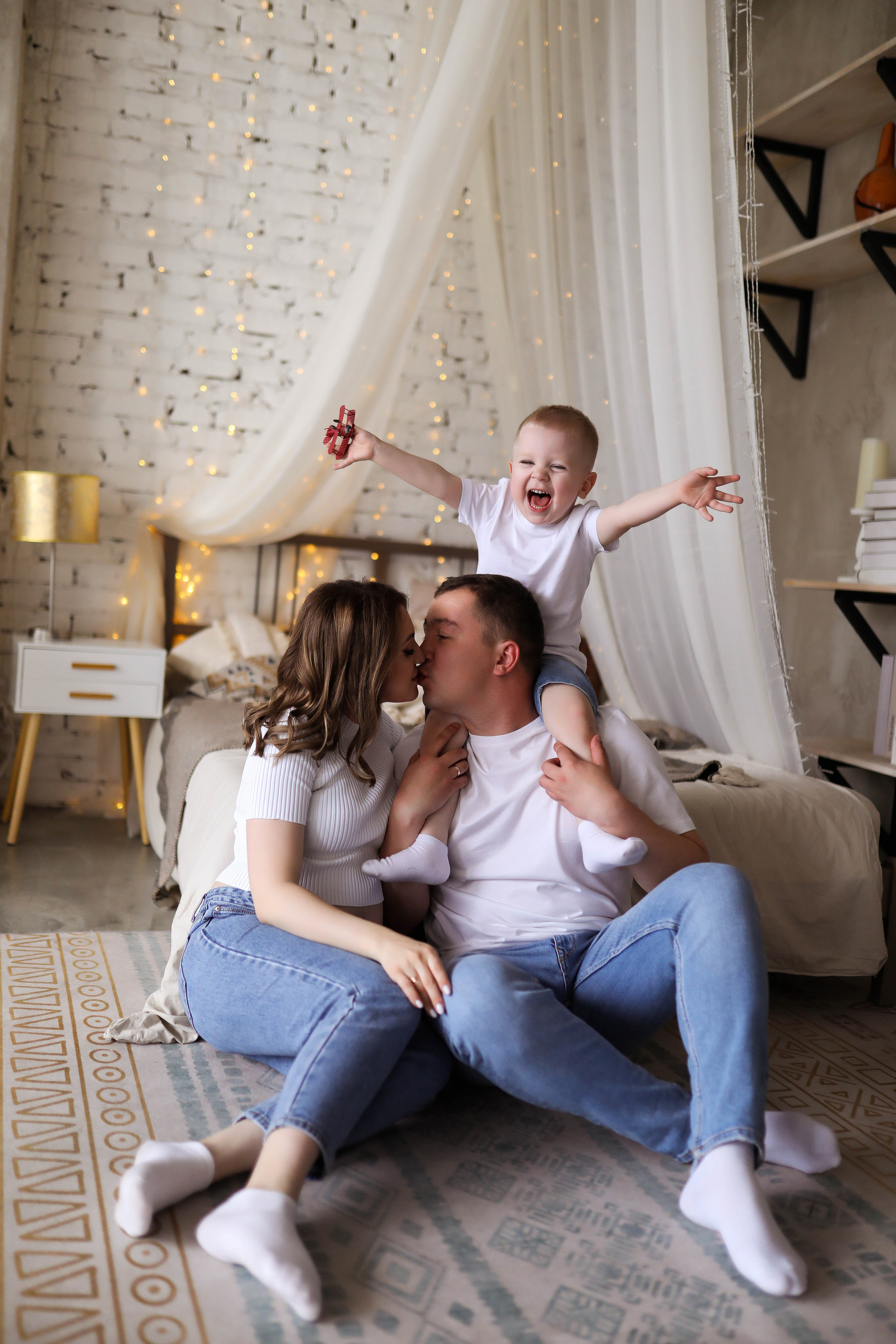 Яна, Егор и малыш Артур. ФОТОГРАФ ХАБАРОВСК АНАСТАСИЯ РАЧЕНКОВА